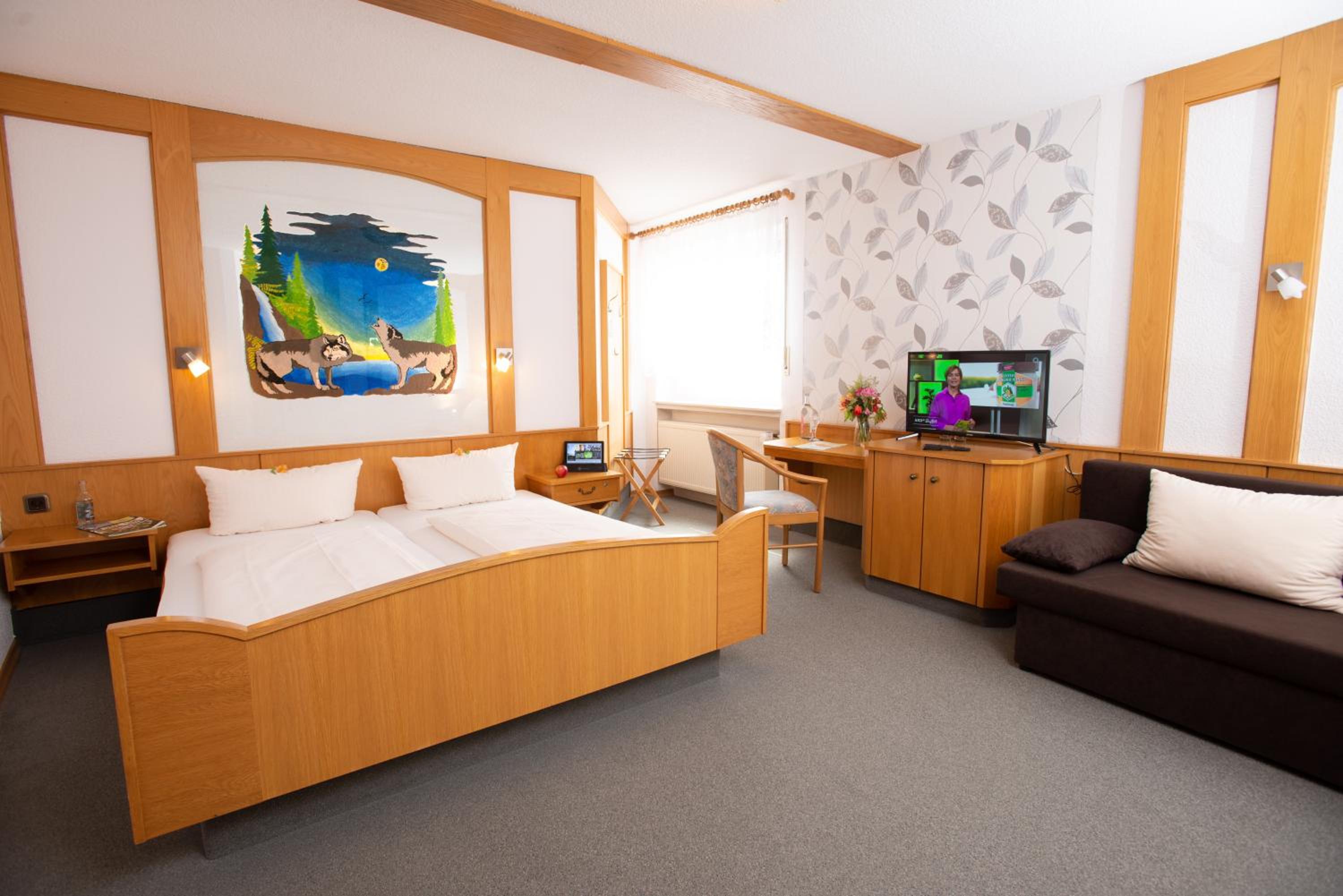 Double Room with Extra Bed - Photo 1