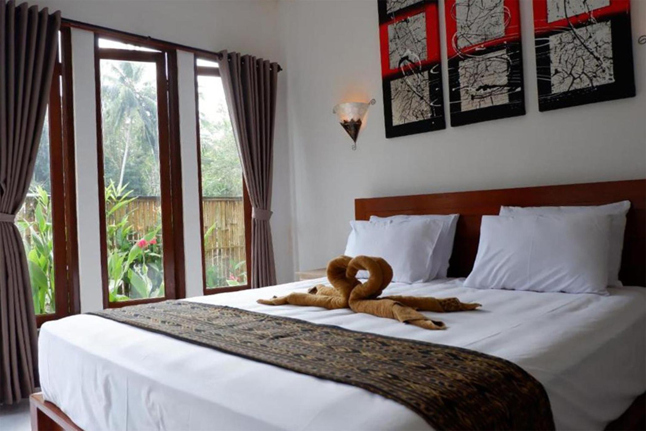 Shocking Deal - Double Bedroom with garden view - Photo 15