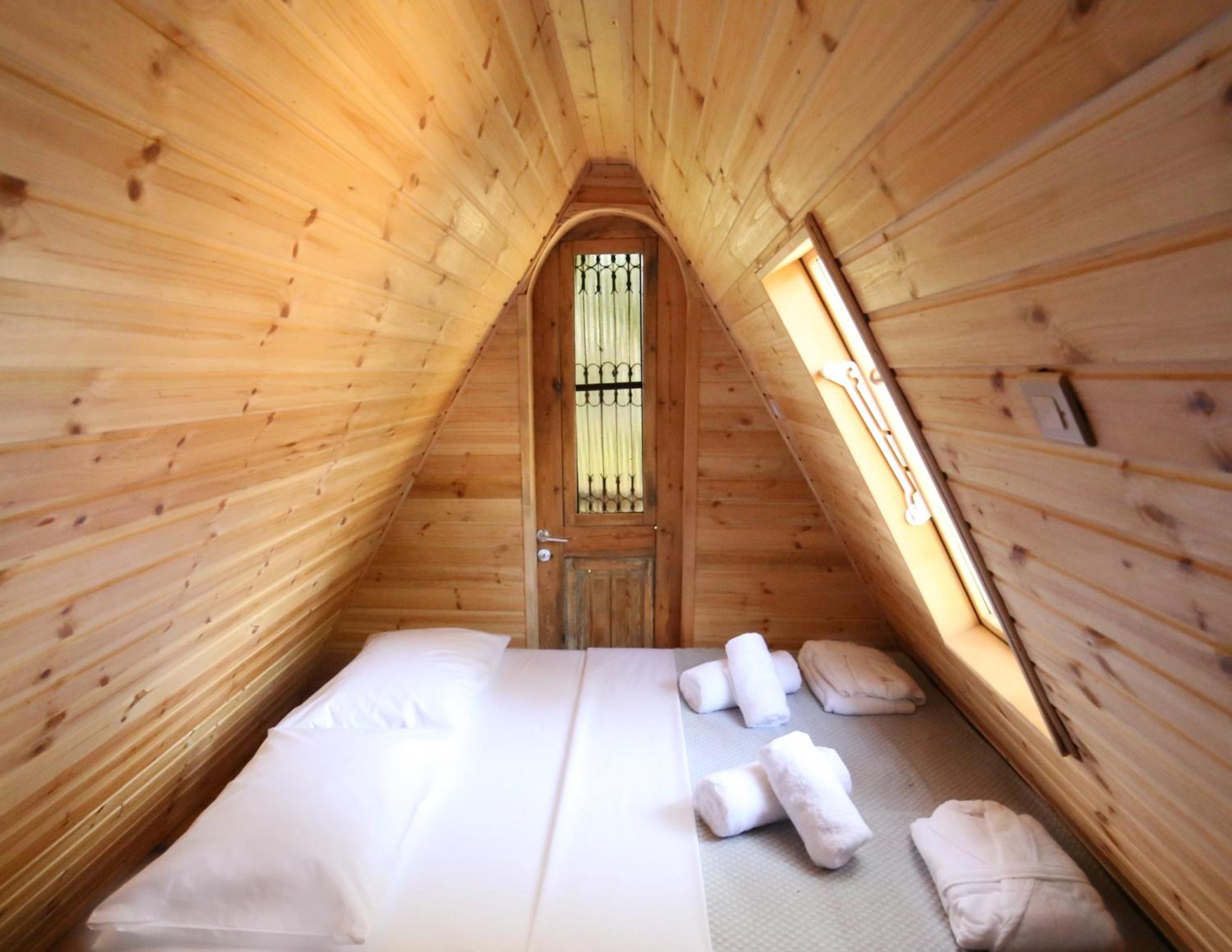 Deluxe Bungalow with Sea View - Photo 9