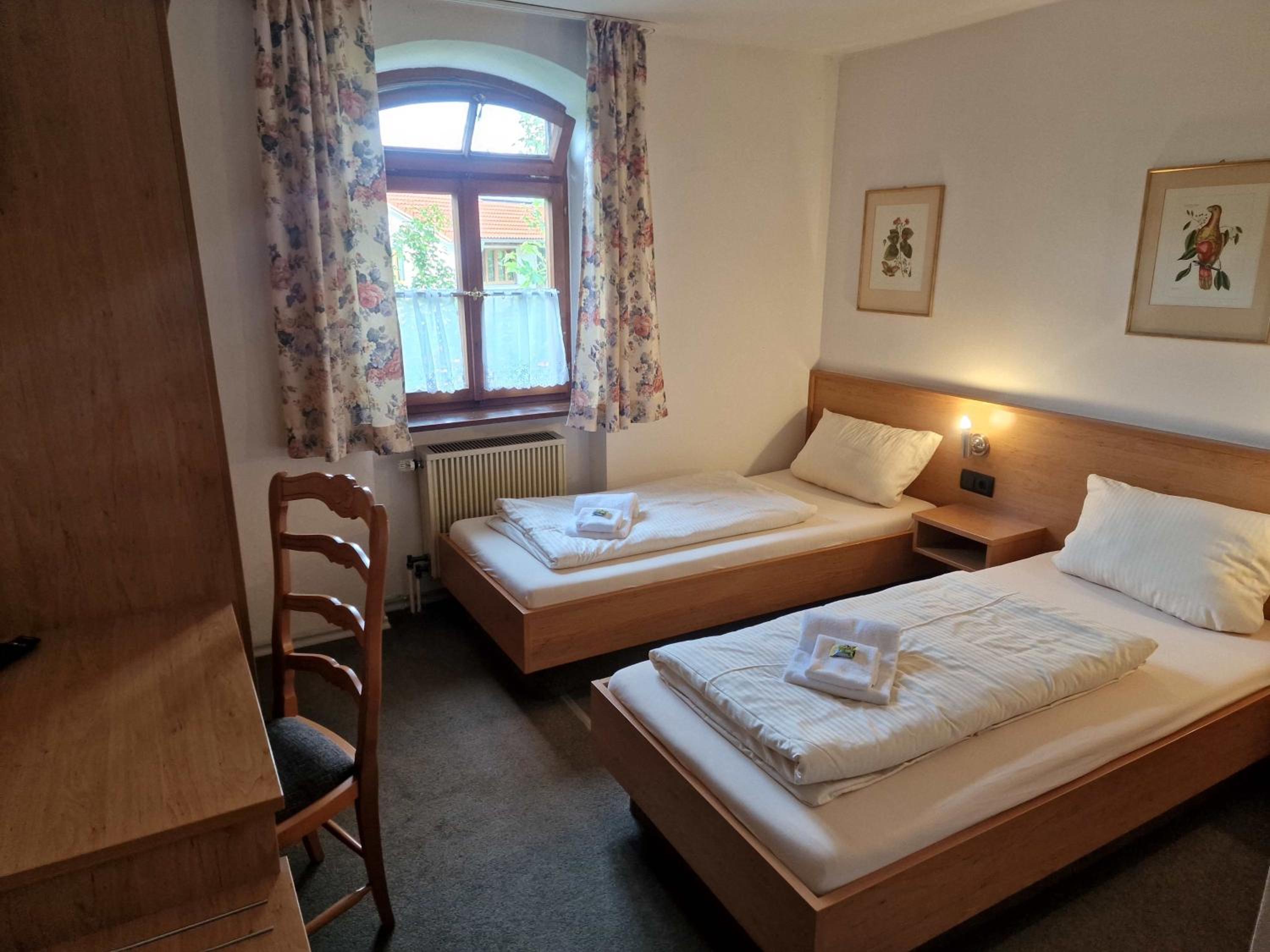 Standard Double Room photo 2