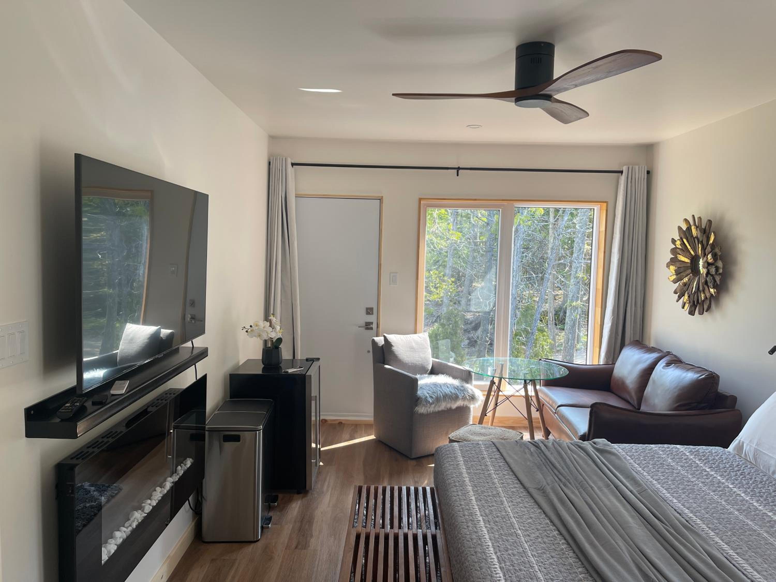 King Room with Balcony photo 2