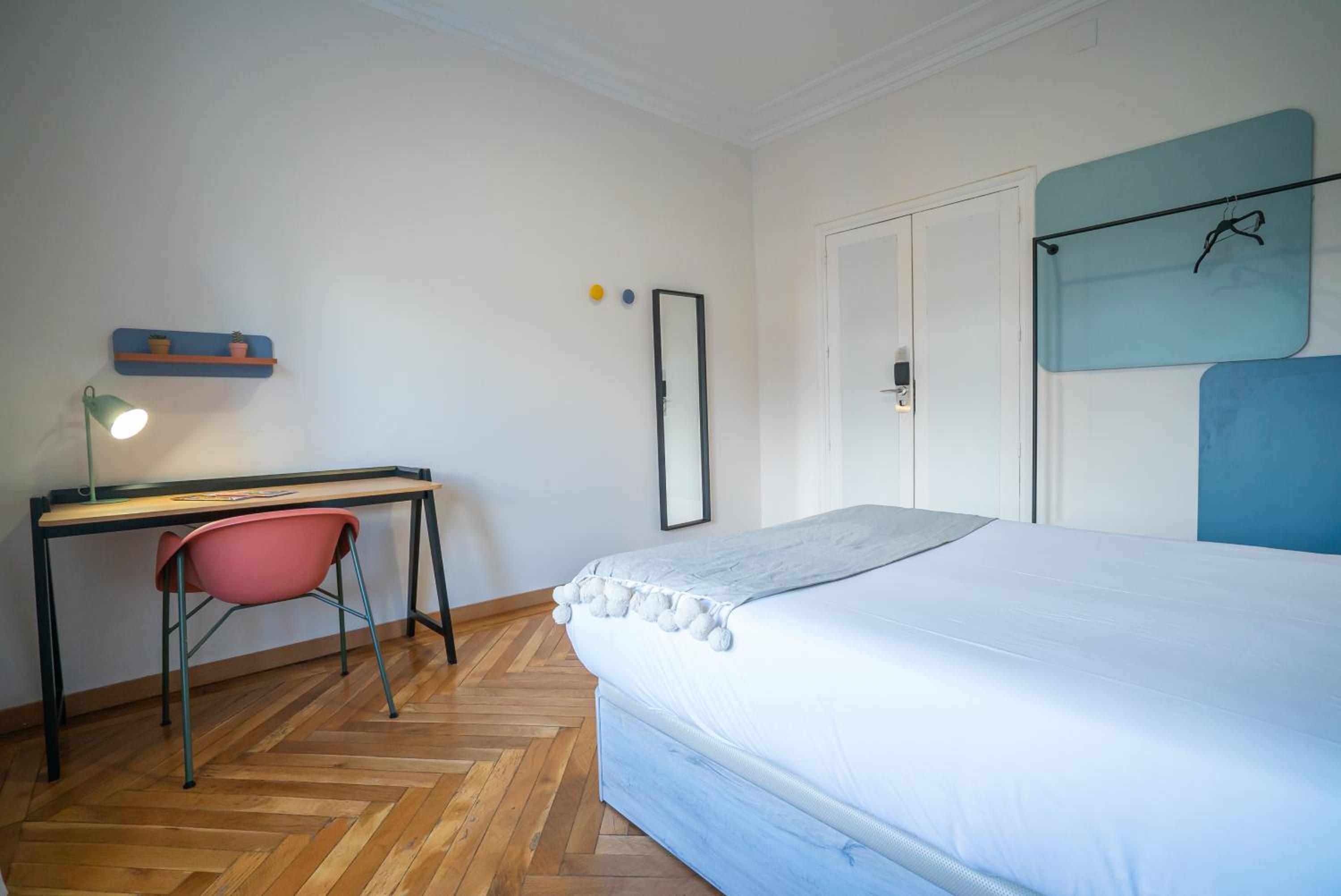 Standard Double Room with Shared Bathroom photo 3
