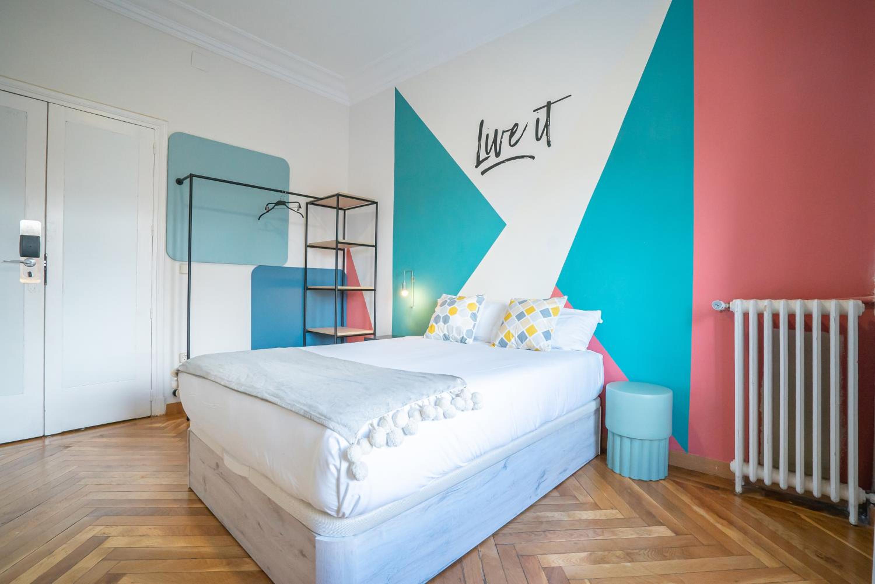 Standard Double Room with Shared Bathroom photo 2