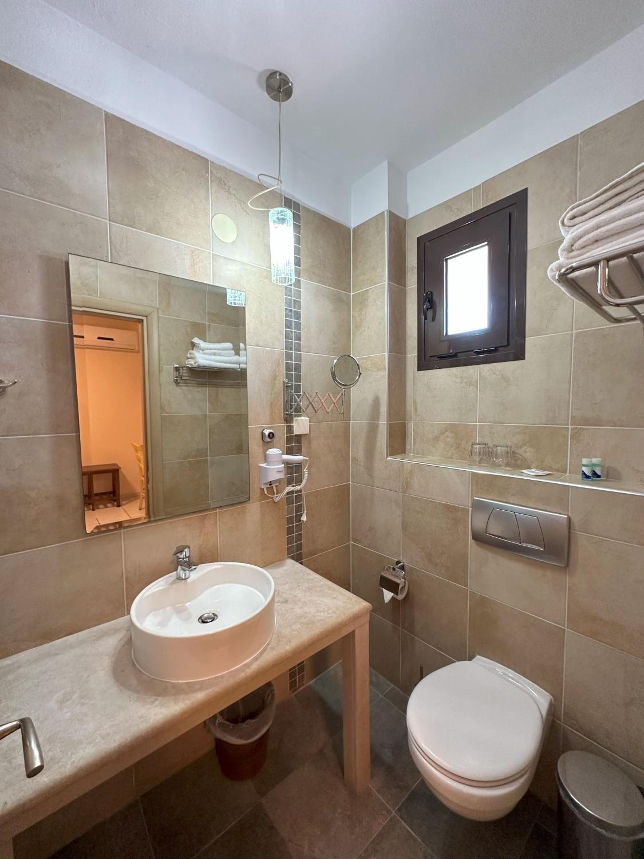 Twin Room with Sea View photo 3