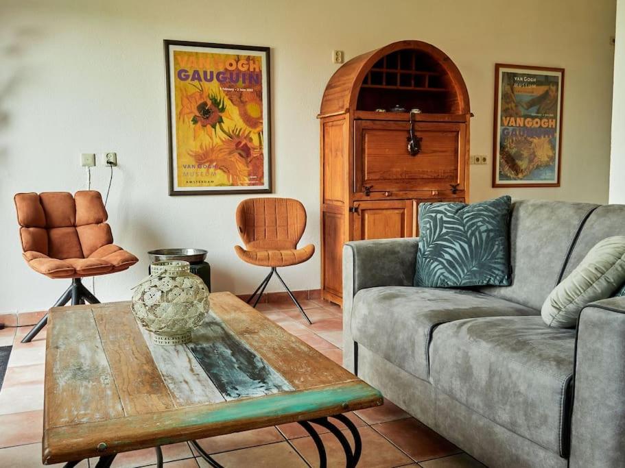 Three-Bedroom Apartment photo 1
