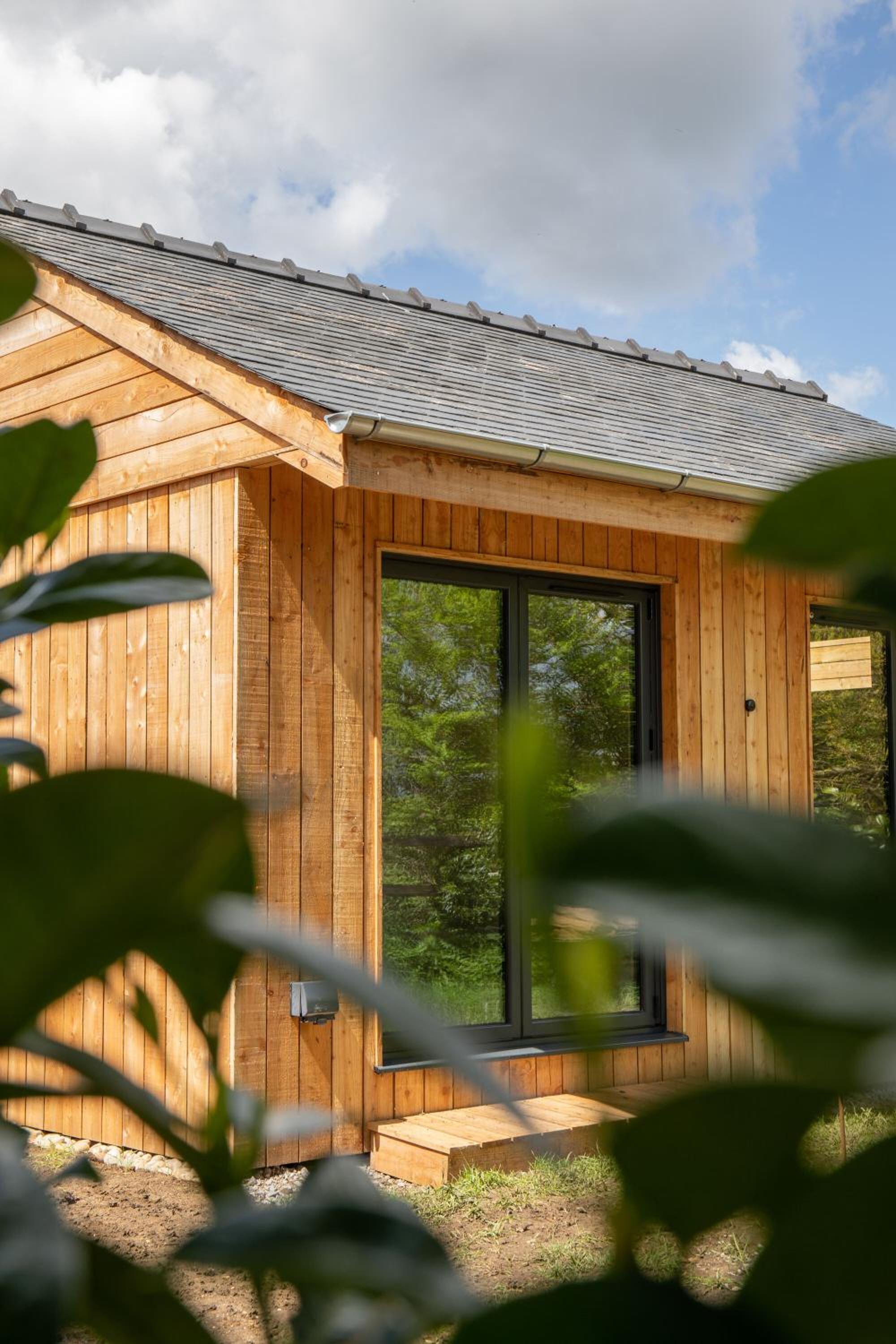 Lodge with bunk beds - Photo 2
