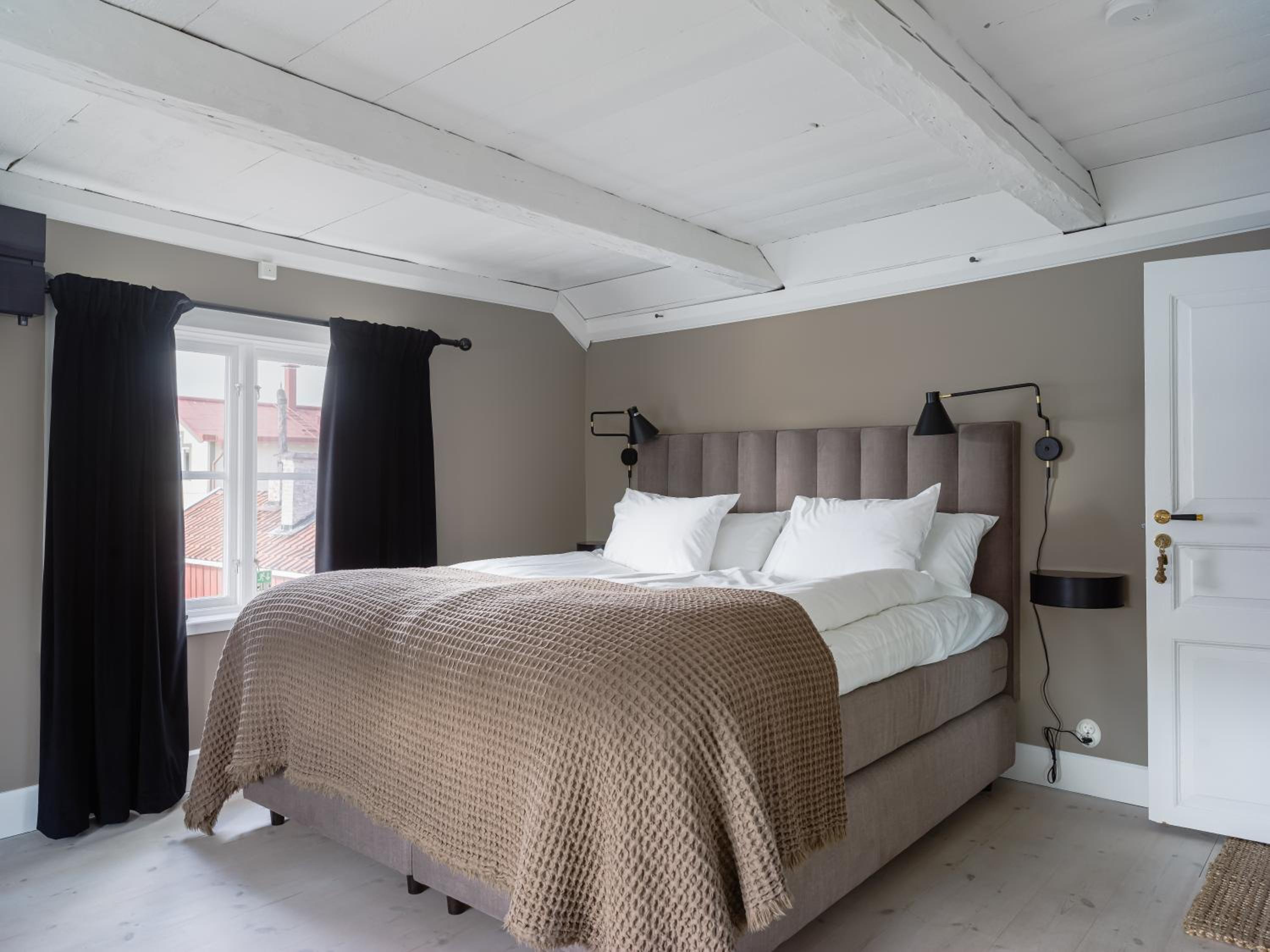 Junior Suite with Garden View photo 1