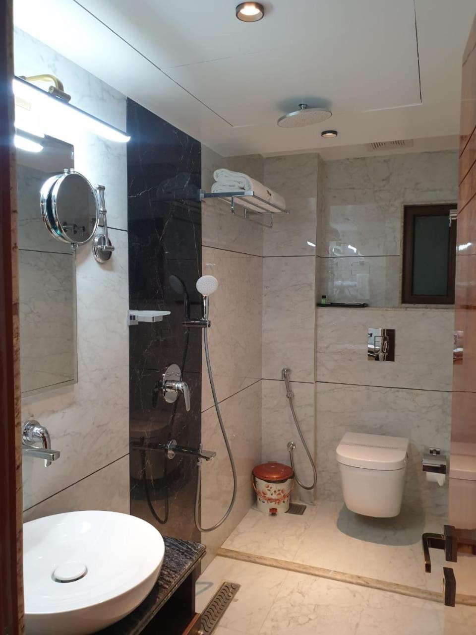 Budget Double Room photo 2