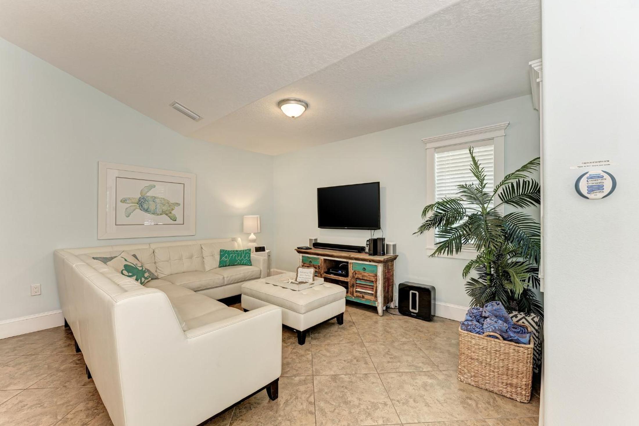 Three-Bedroom House photo 1