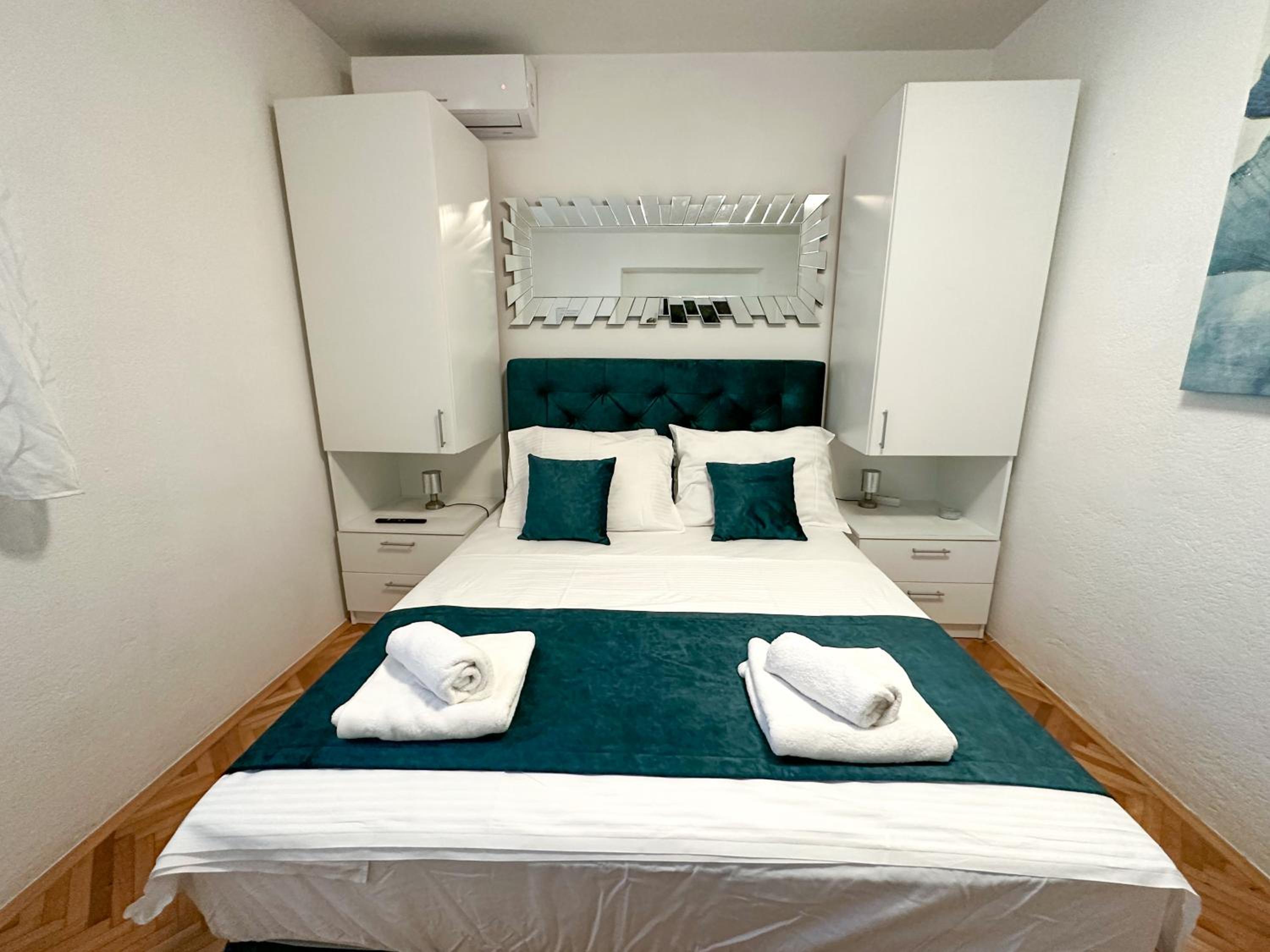 Basic Triple Room