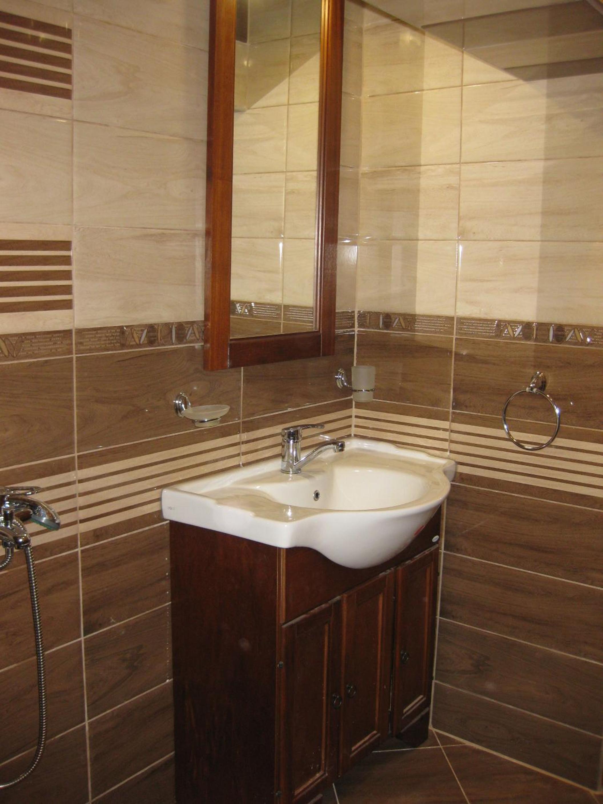 Large Double Room photo 2