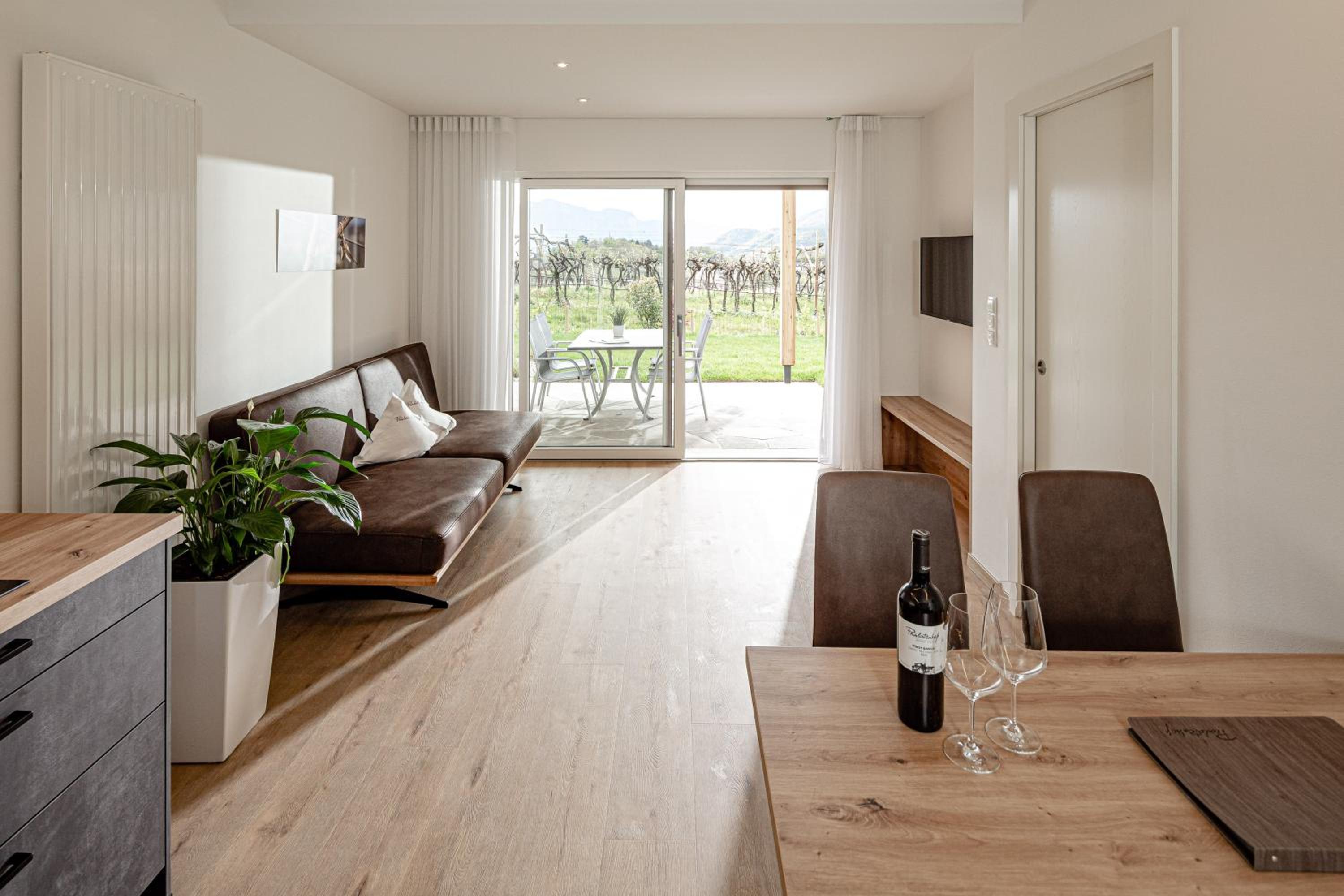 Two-Bedroom Apartment with Garden View photo 1