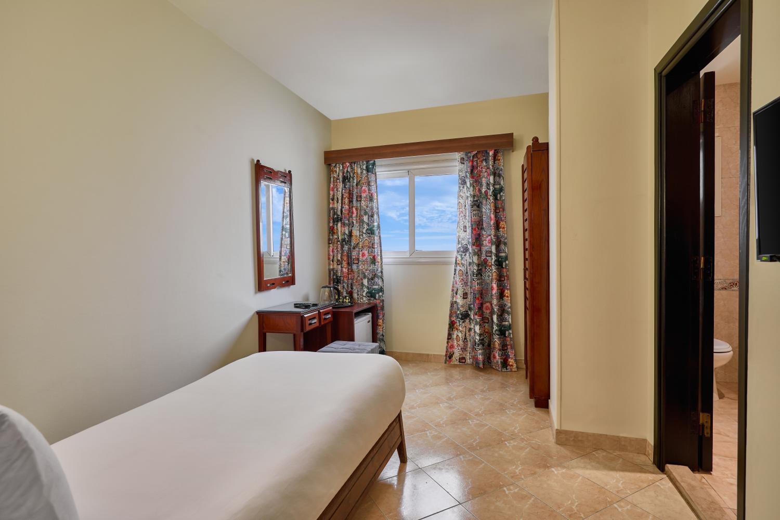 Special Offer - Single Room - Egyptians And Residents Only