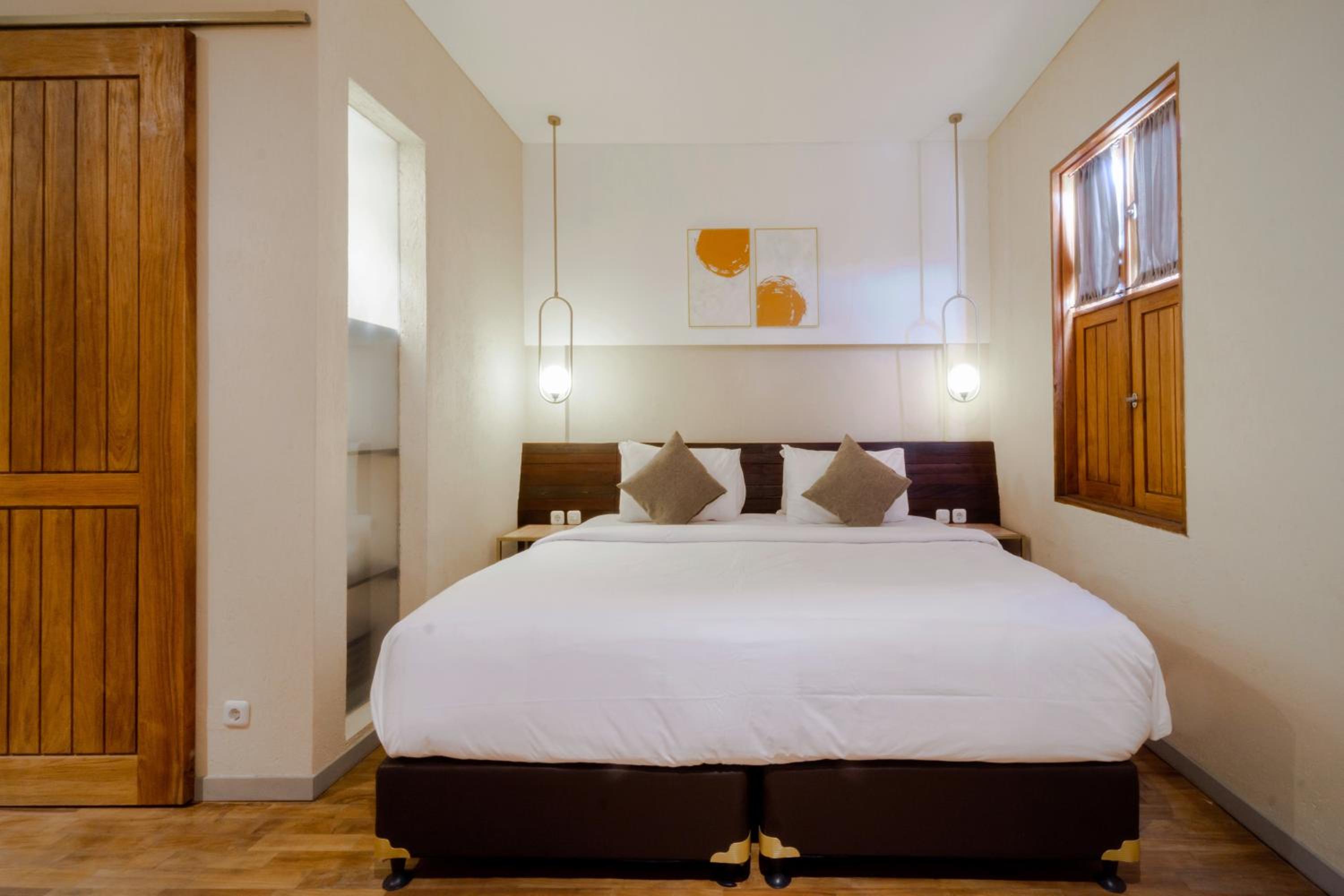 Standard Double Room - Photo 1