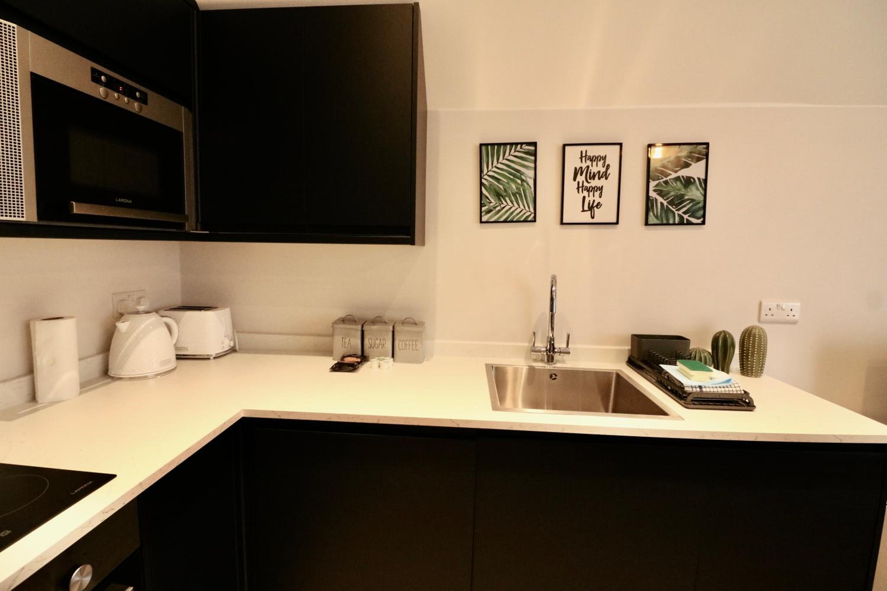 One-Bedroom Apartment - Photo 23