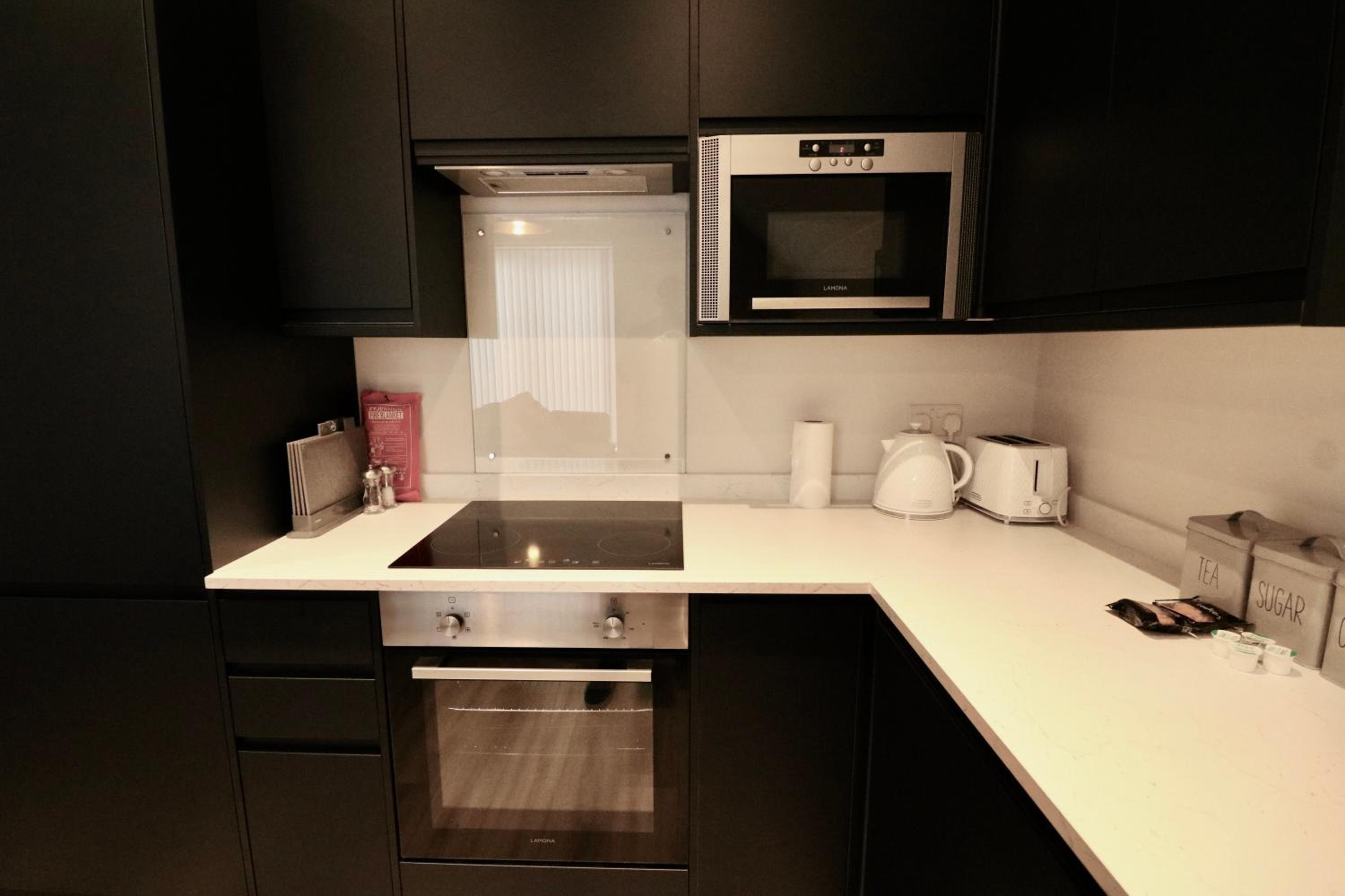 One-Bedroom Apartment - Photo 13