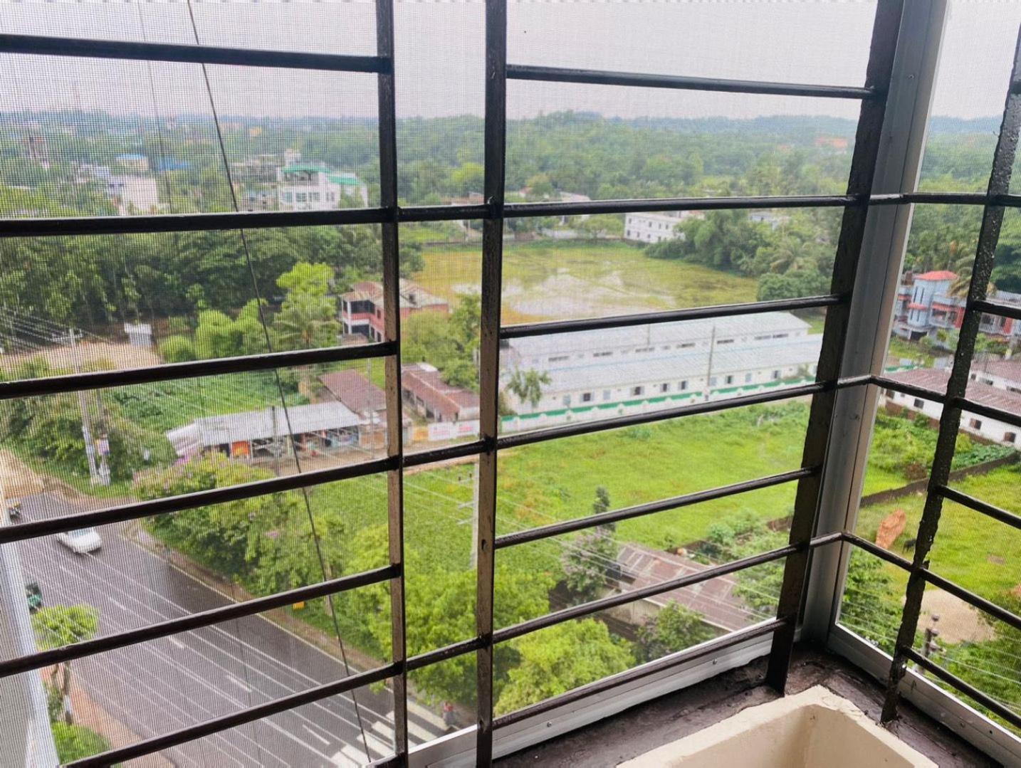Three-Bedroom Apartment with Park View photo 3