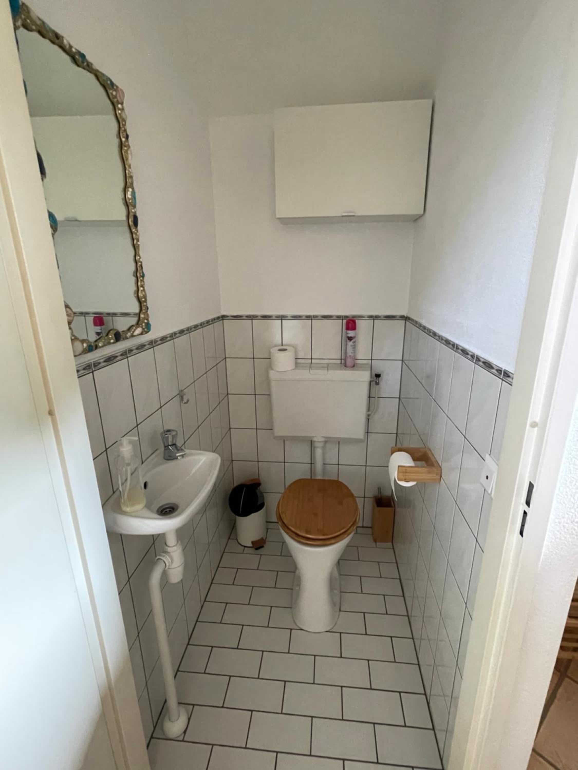 Three-Bedroom House photo 3
