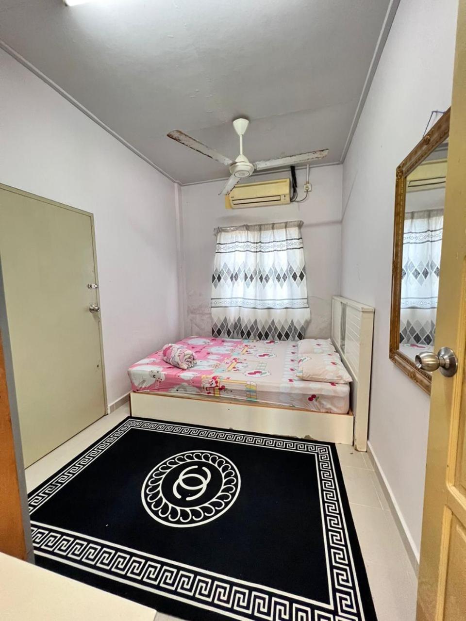 Standard Family Room