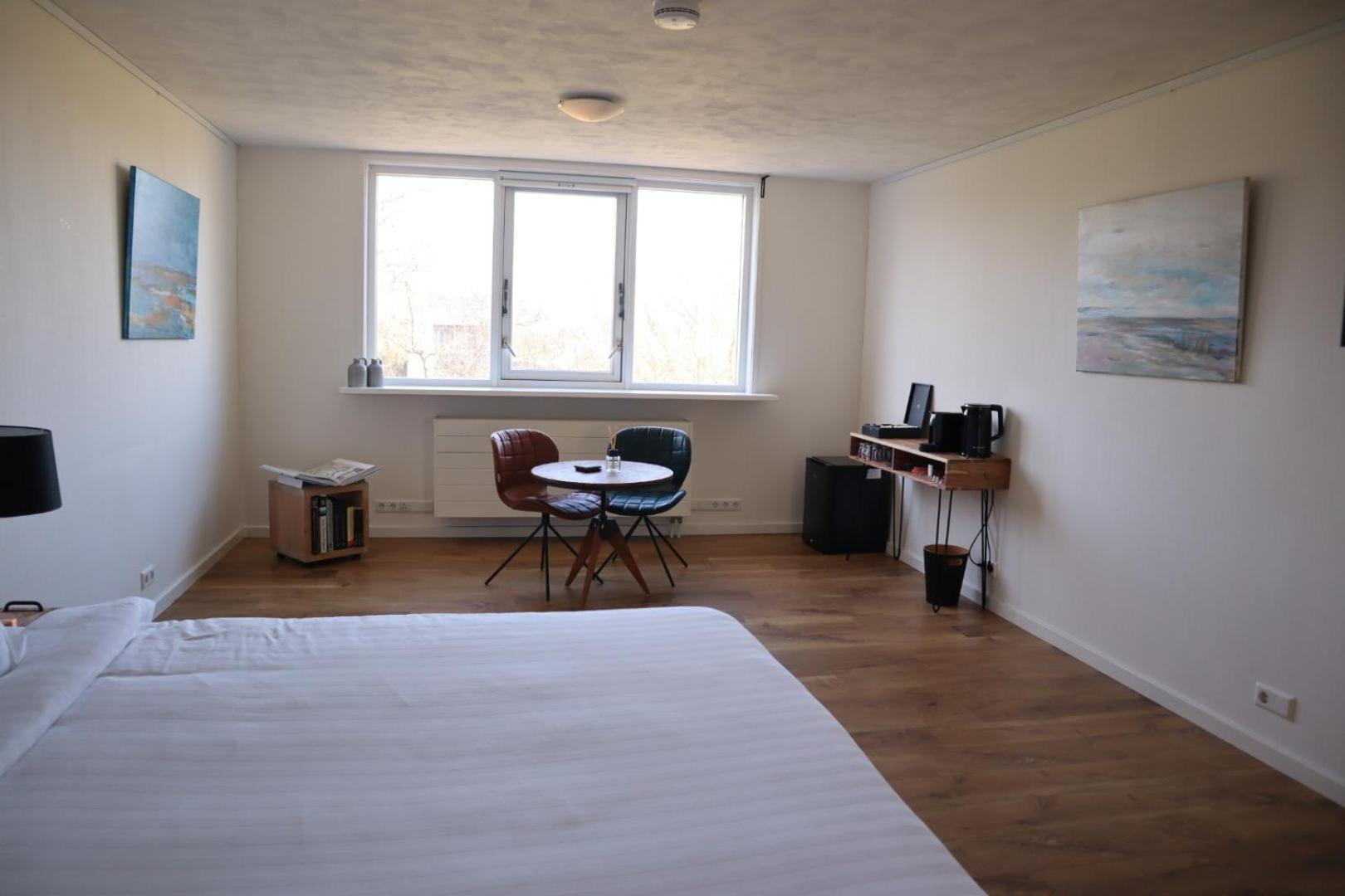 Deluxe Double Room with Bath photo 1