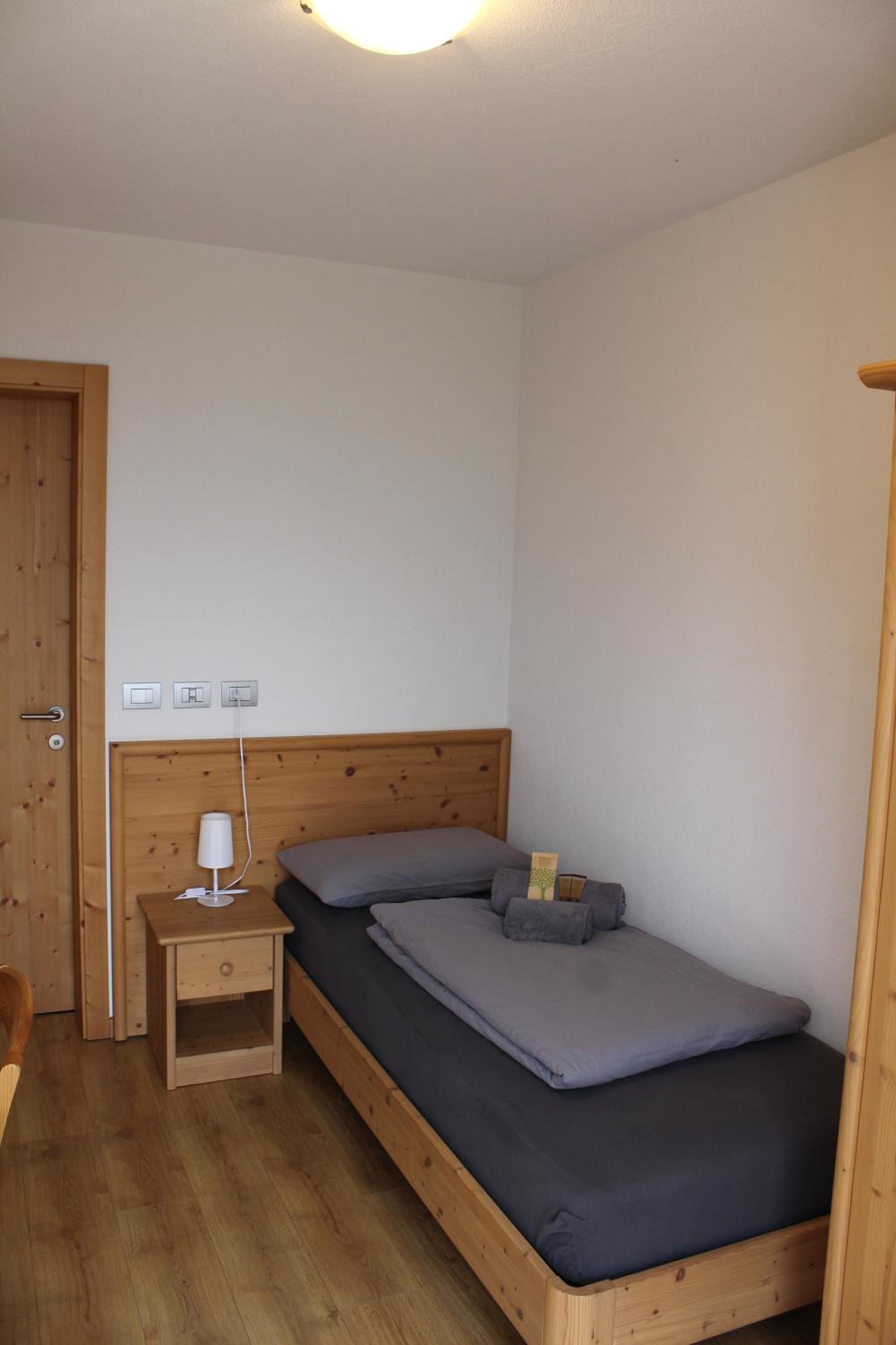 Single Room photo 2