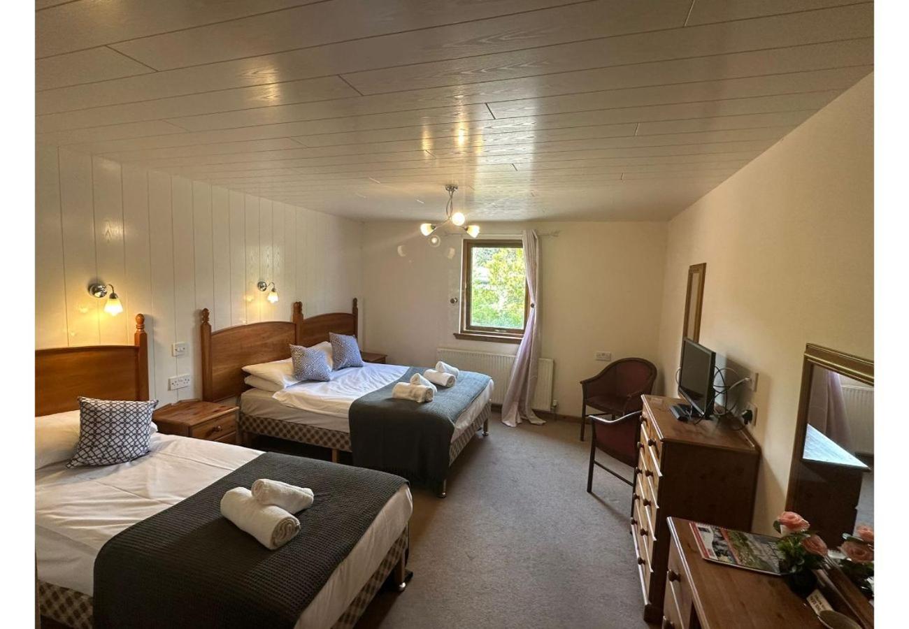 Standard Triple Room photo 3