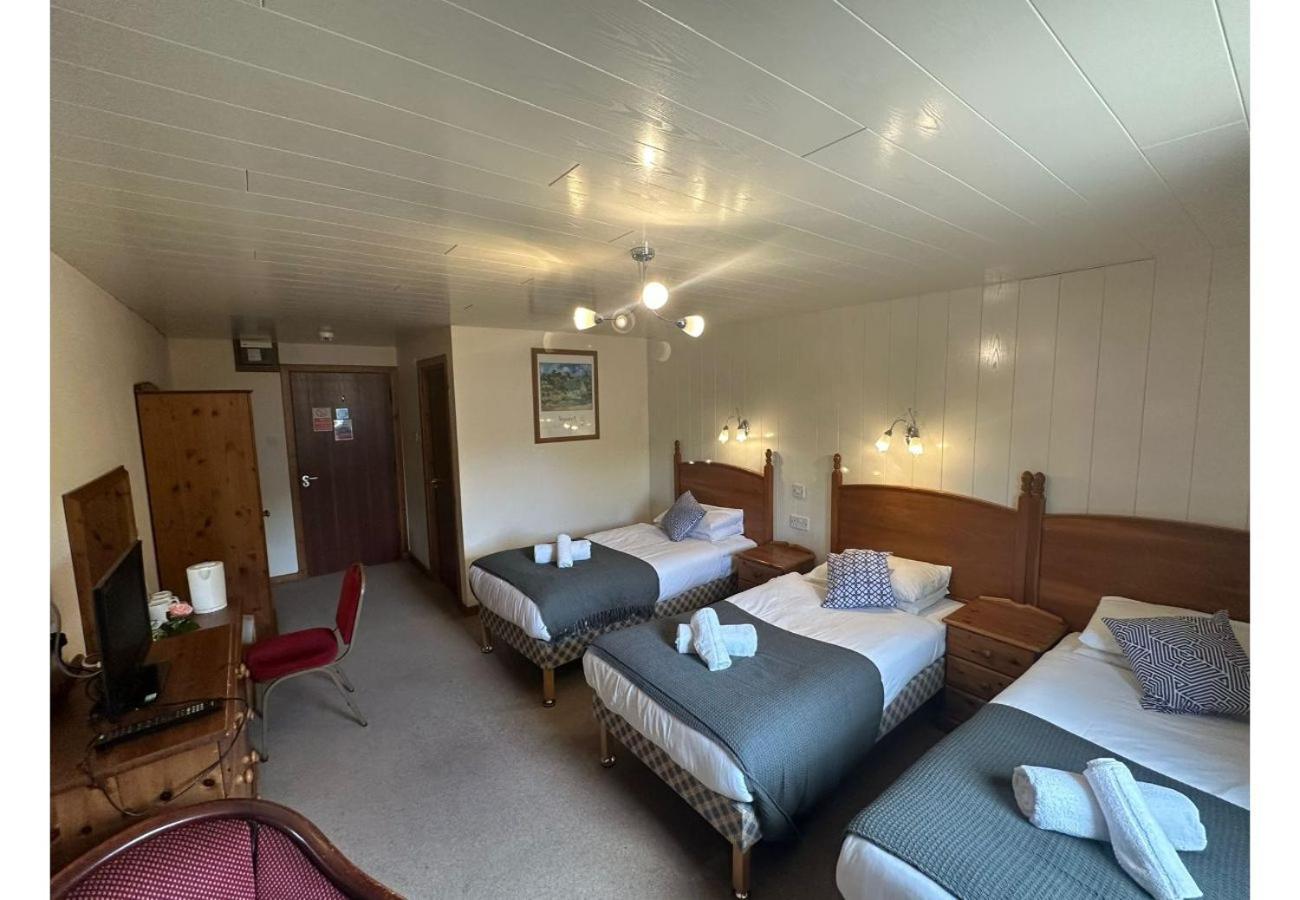Standard Triple Room photo 2