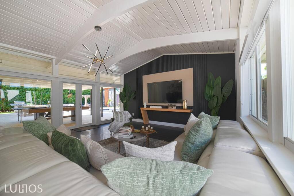 Four-Bedroom House photo 1