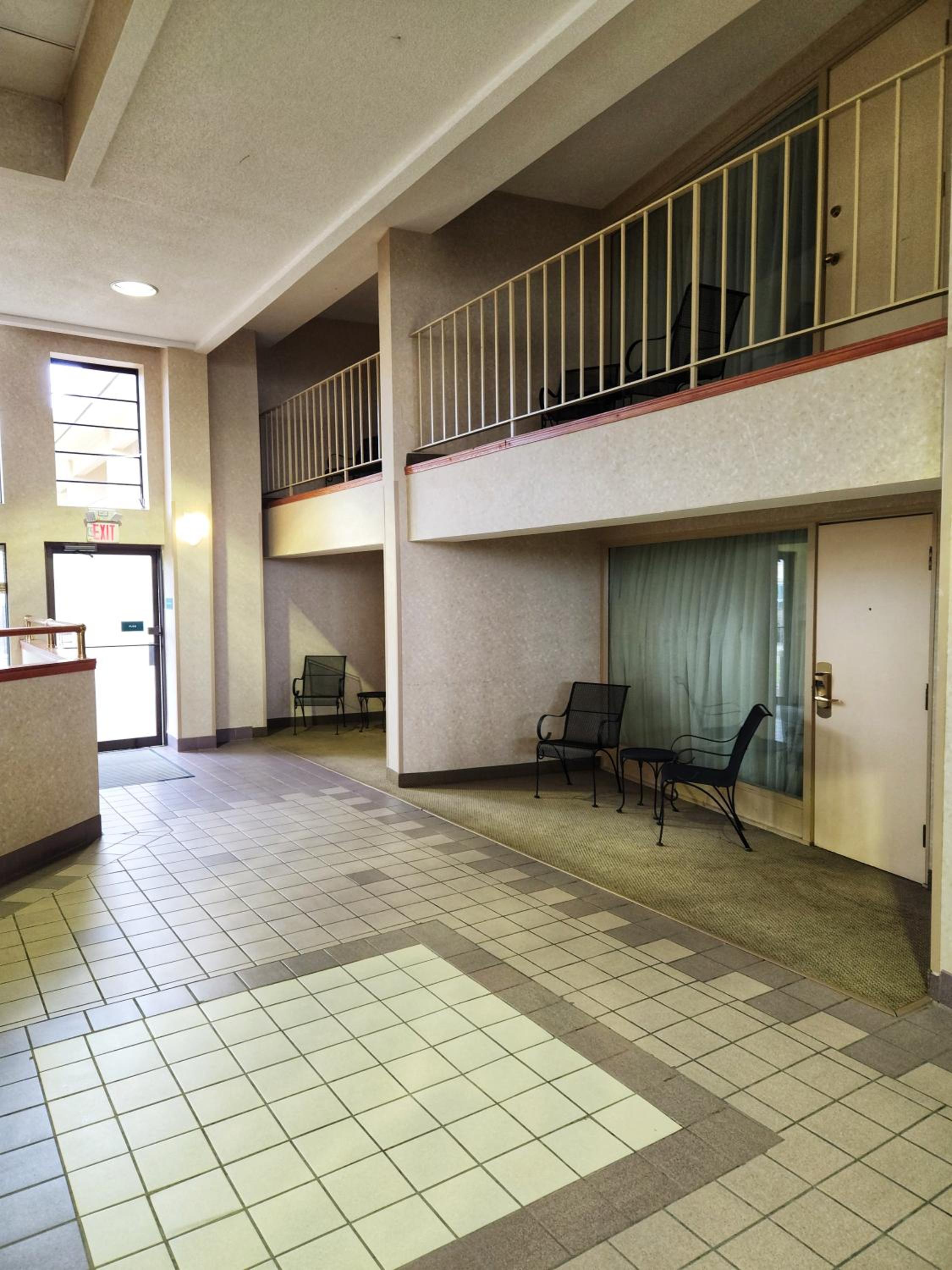One-Bedroom Suite with Two Double Beds and Balcony - Non-Smoking