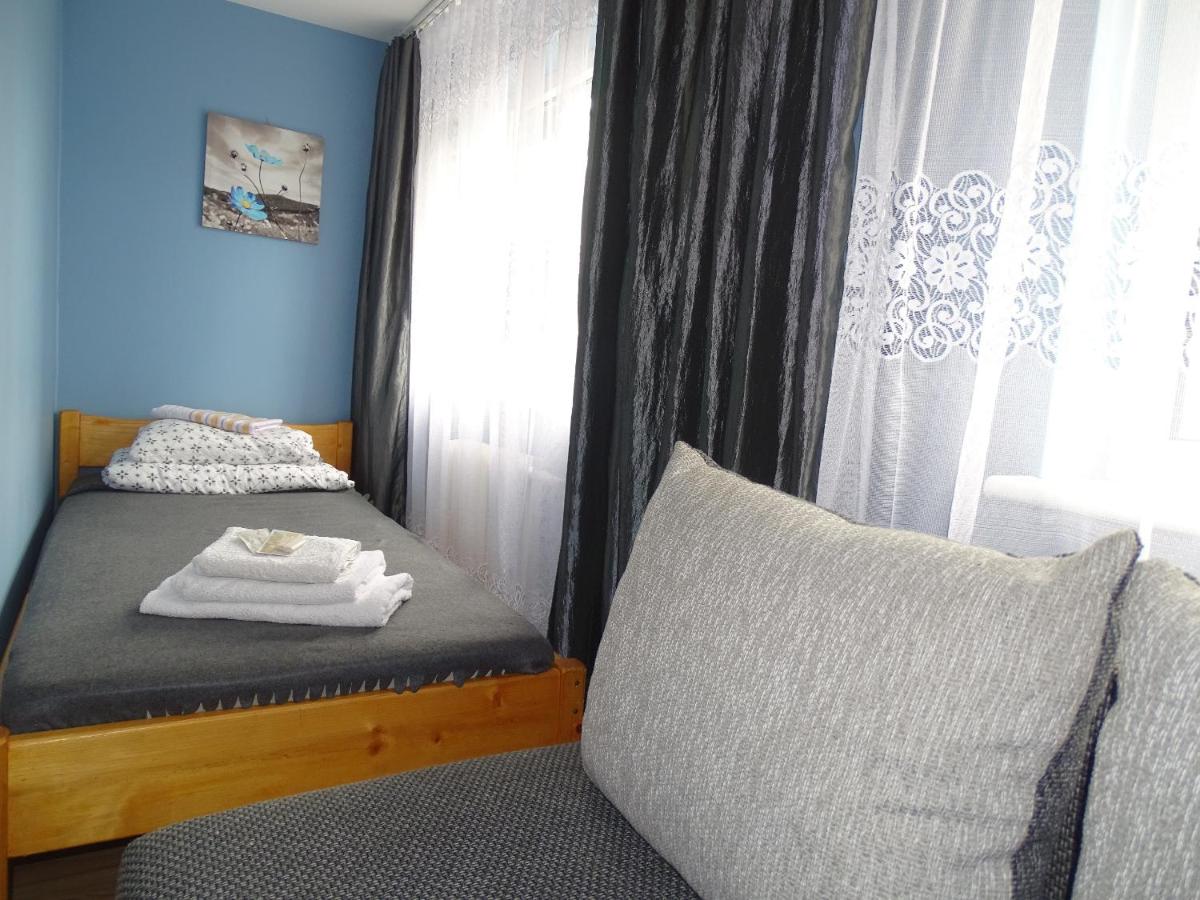 Triple Room with Bathroom - Photo 4