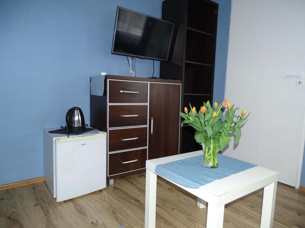 Triple Room with Bathroom - Photo 5