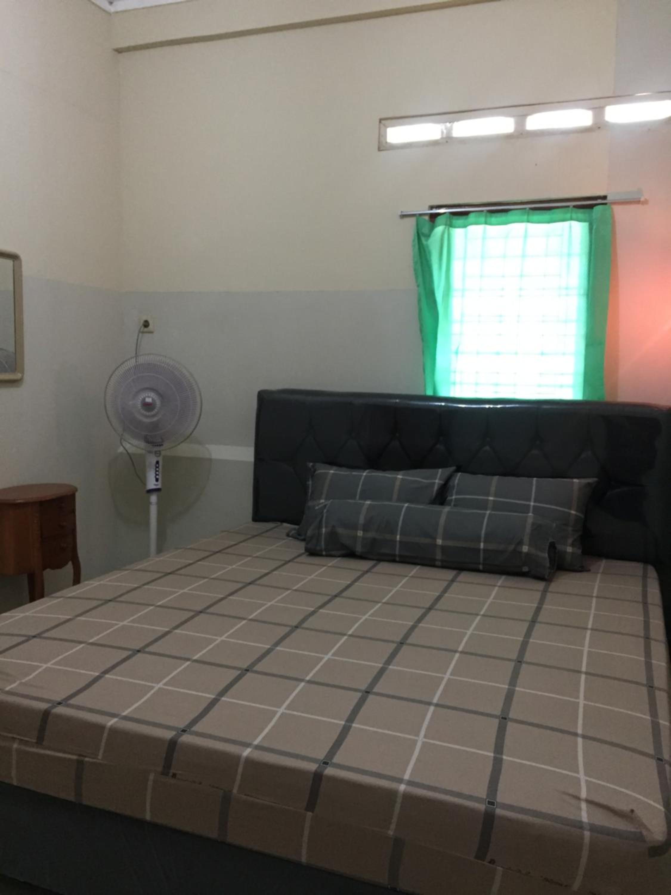 Standard Double Room with Fan photo 3