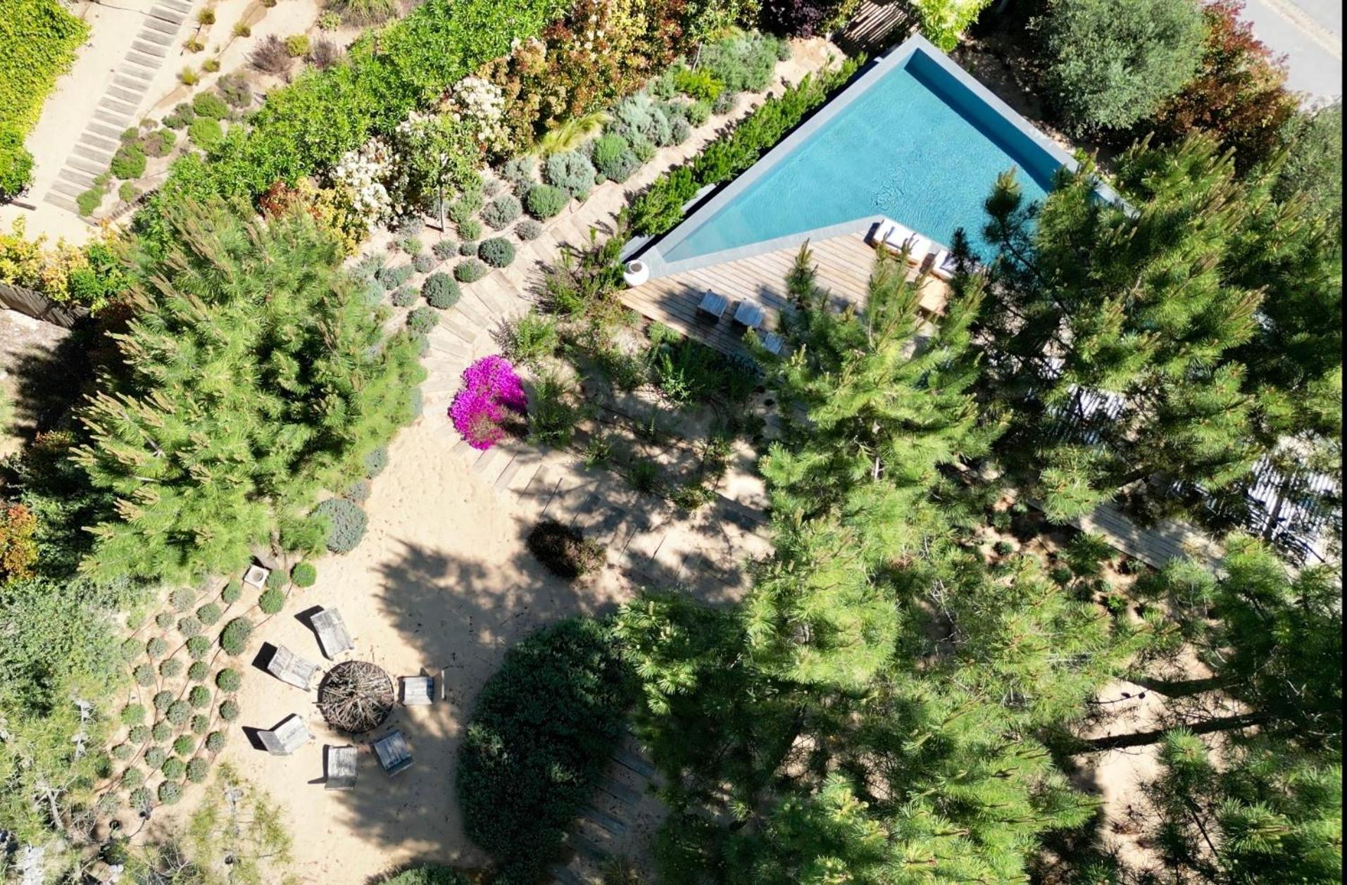 Villa with Private Pool photo 3