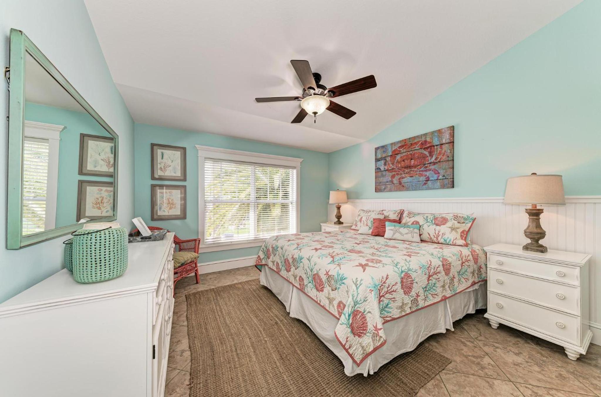 Three-Bedroom House photo 1