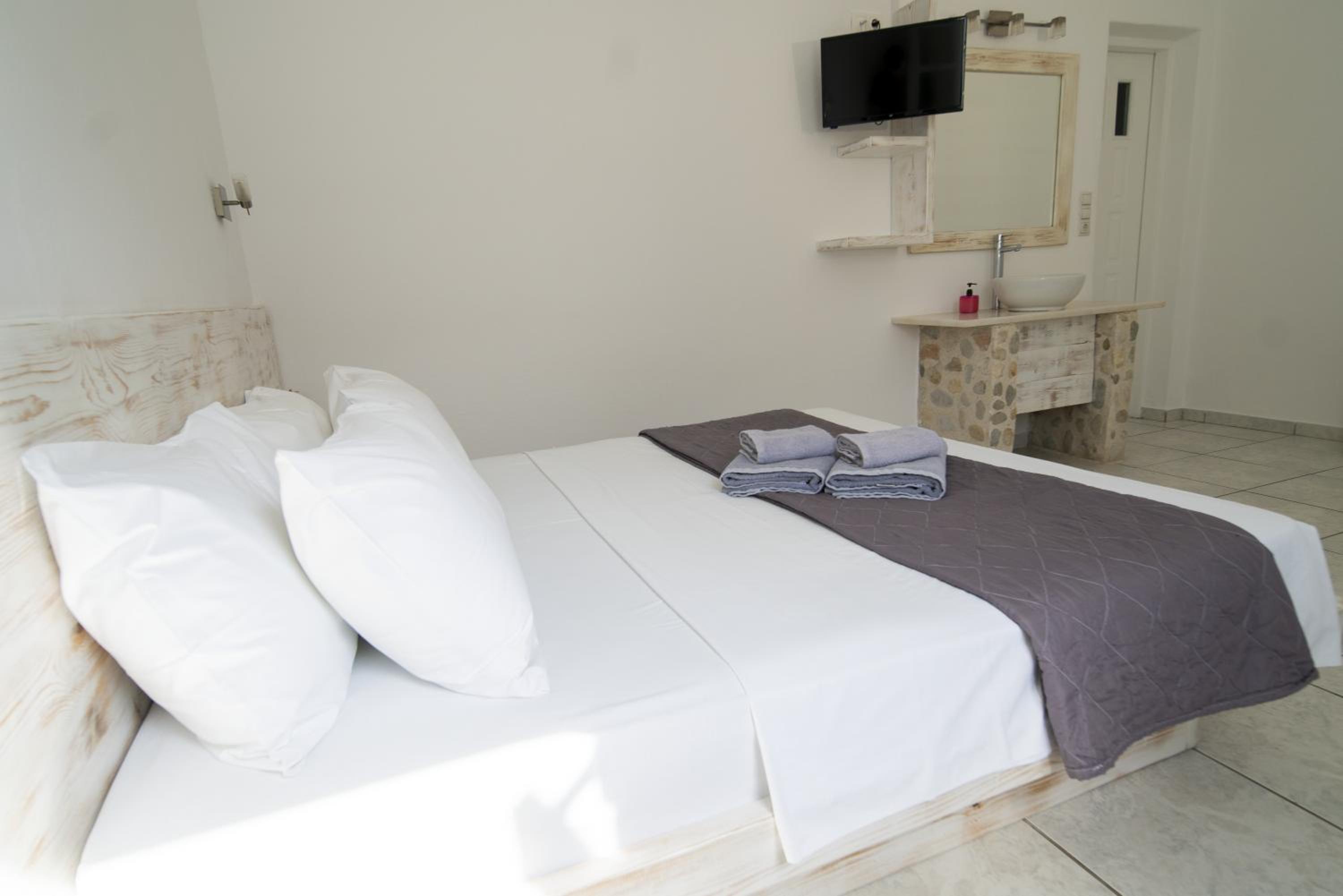 Superior Double Room with Private Terrace