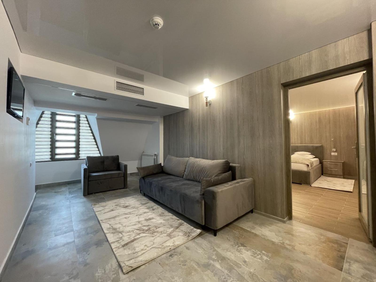 Deluxe Suite photo 3
