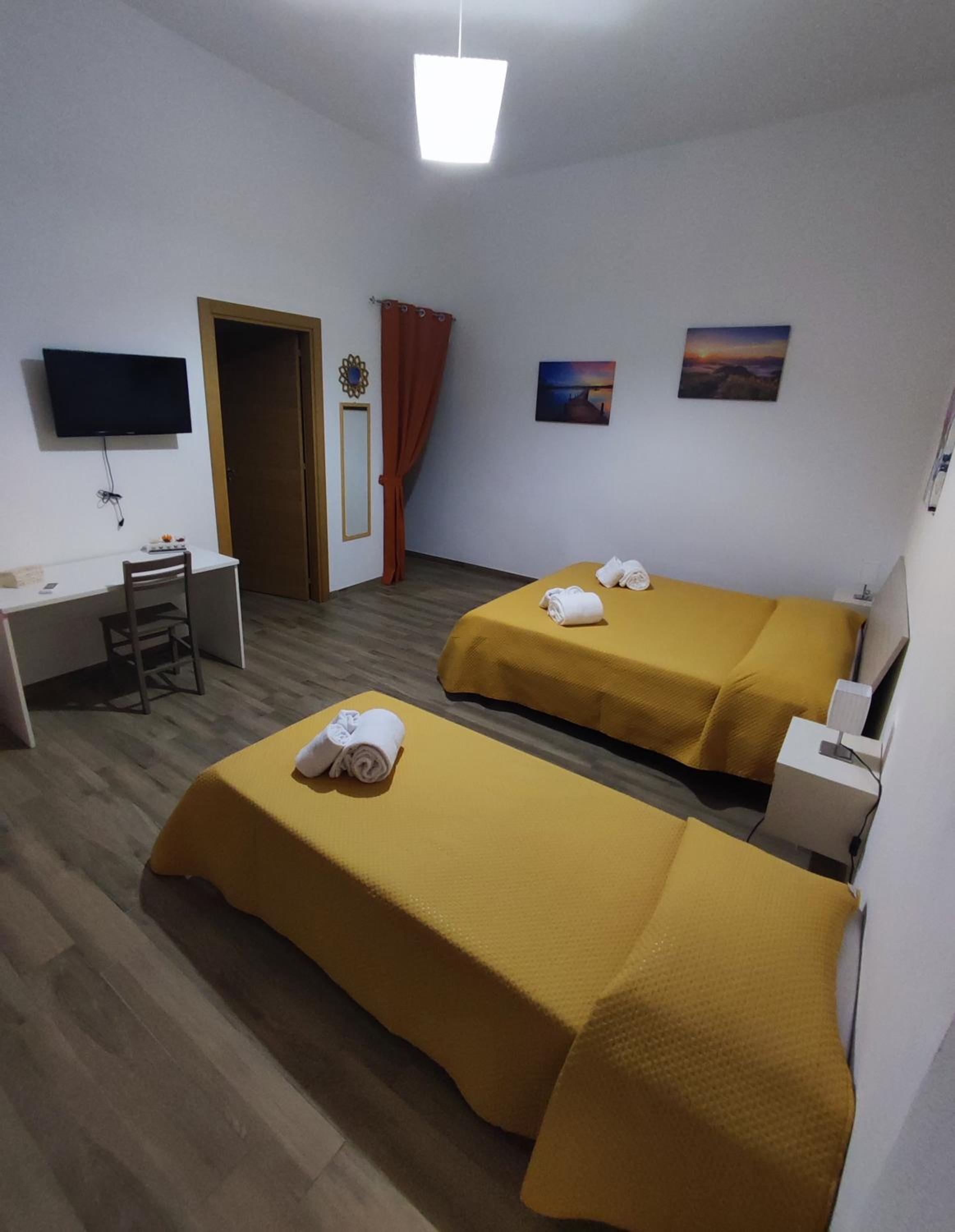 Deluxe Room - Photo 1