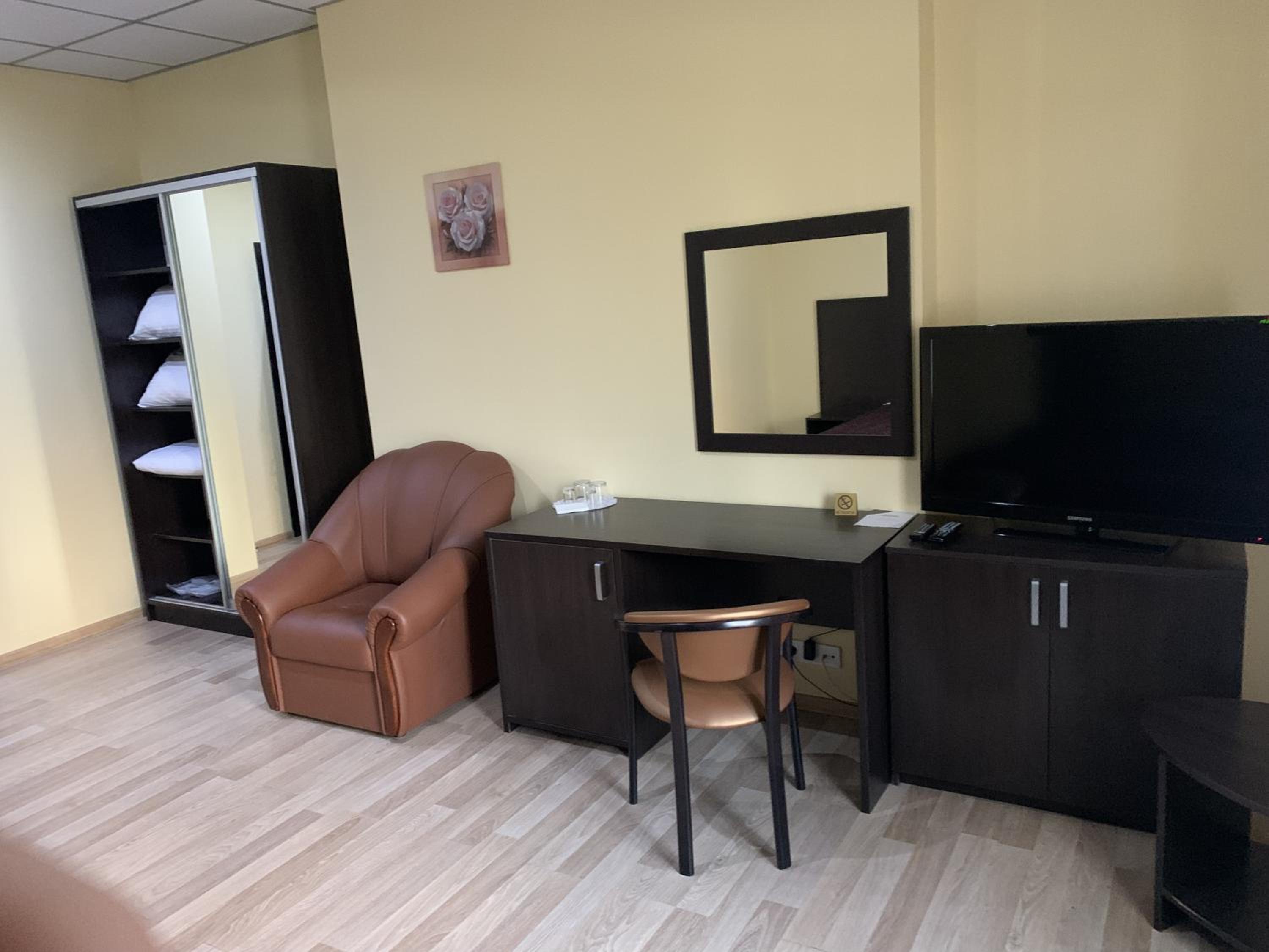 Deluxe Double Room photo 2