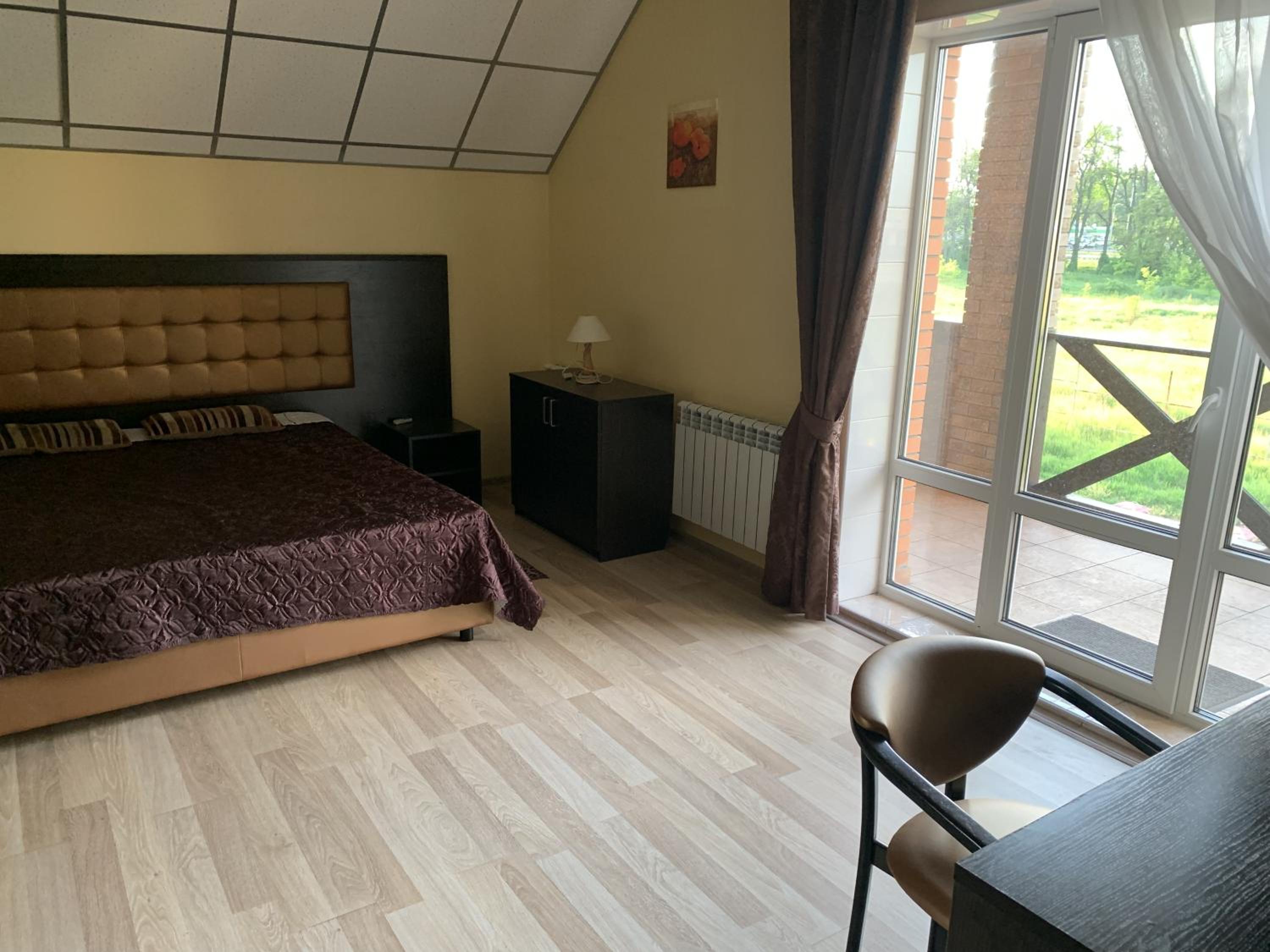 Deluxe Double Room with Balcony photo 1