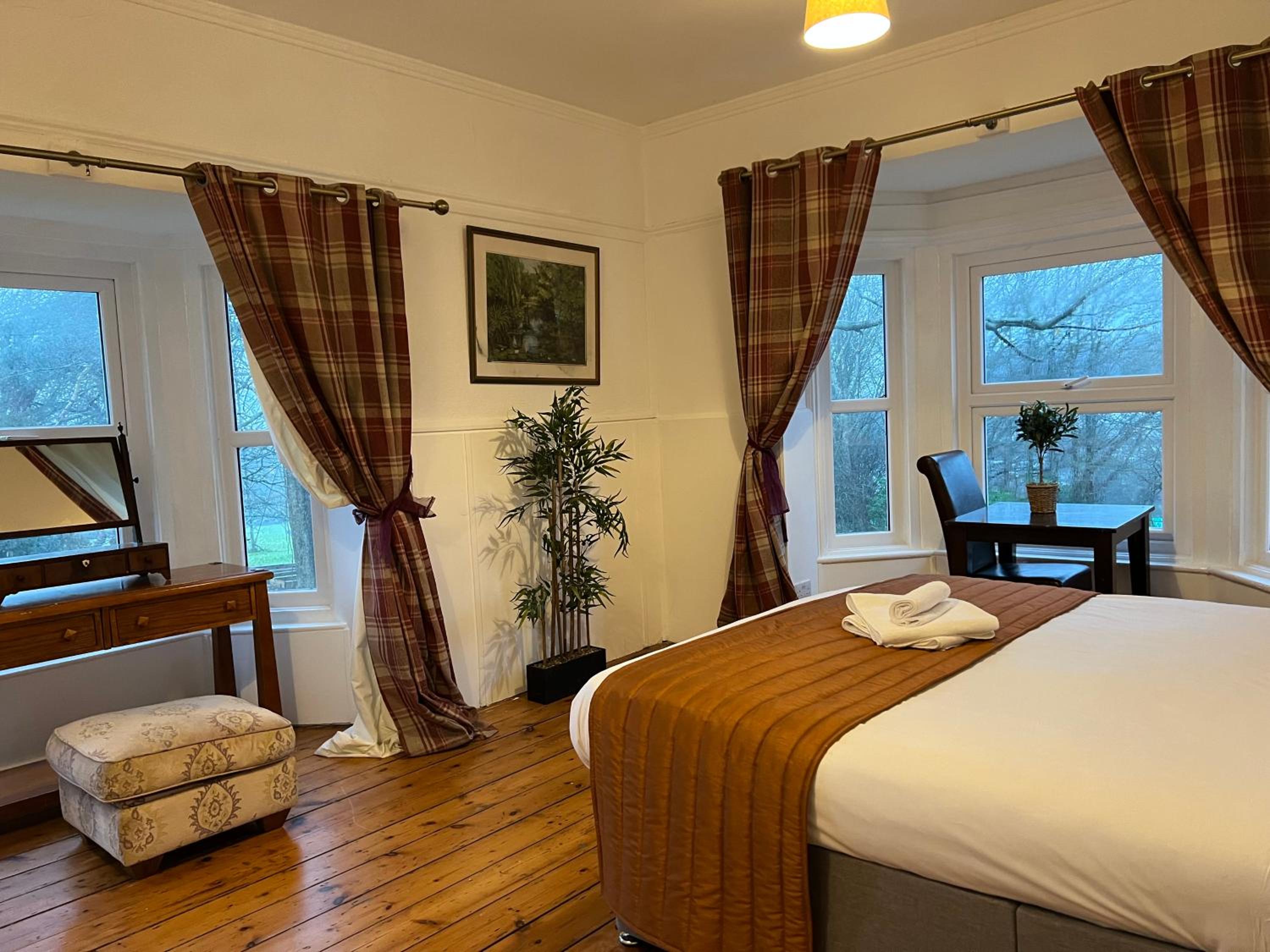 Superior King Room