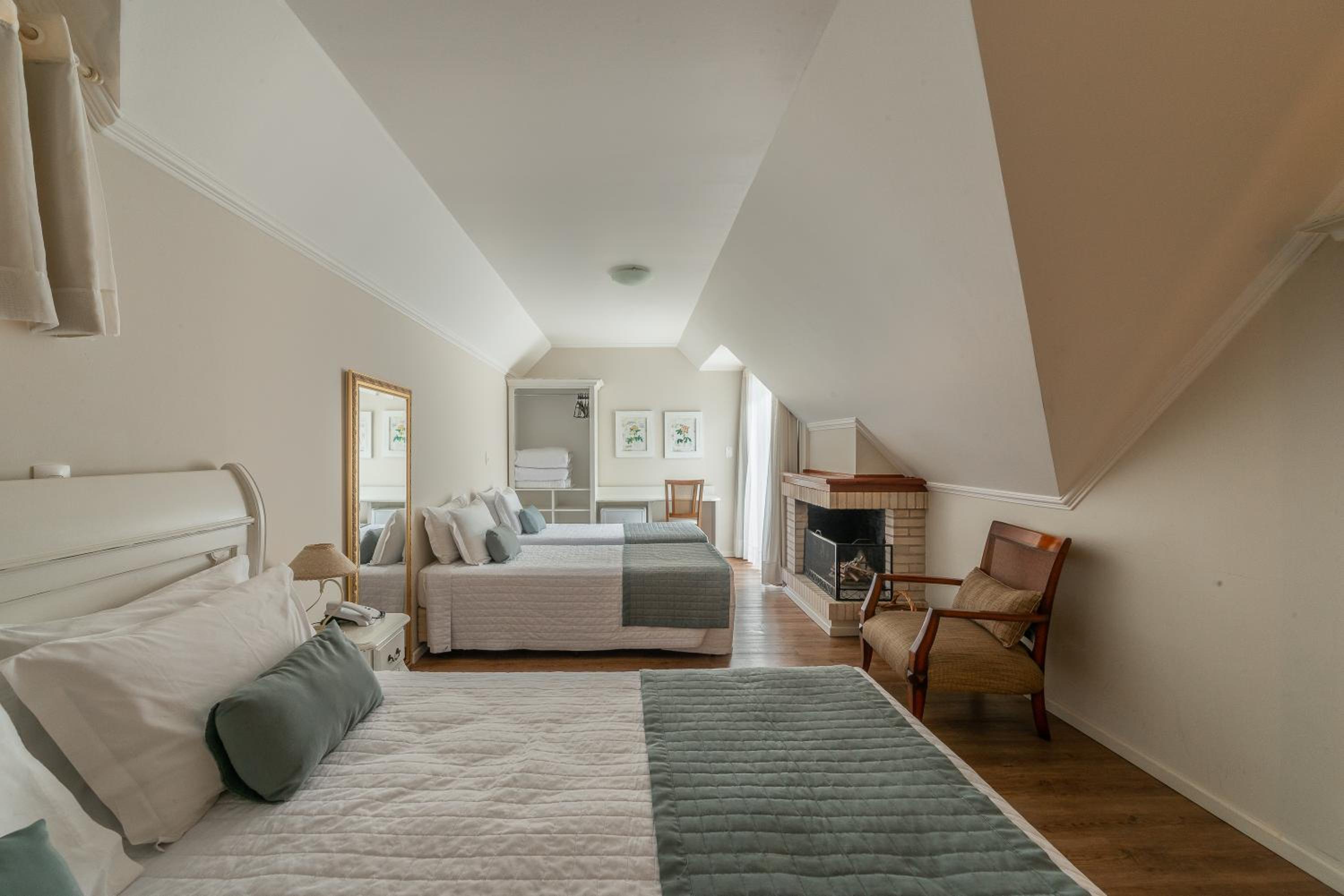 Superior Deluxe Quadruple Room