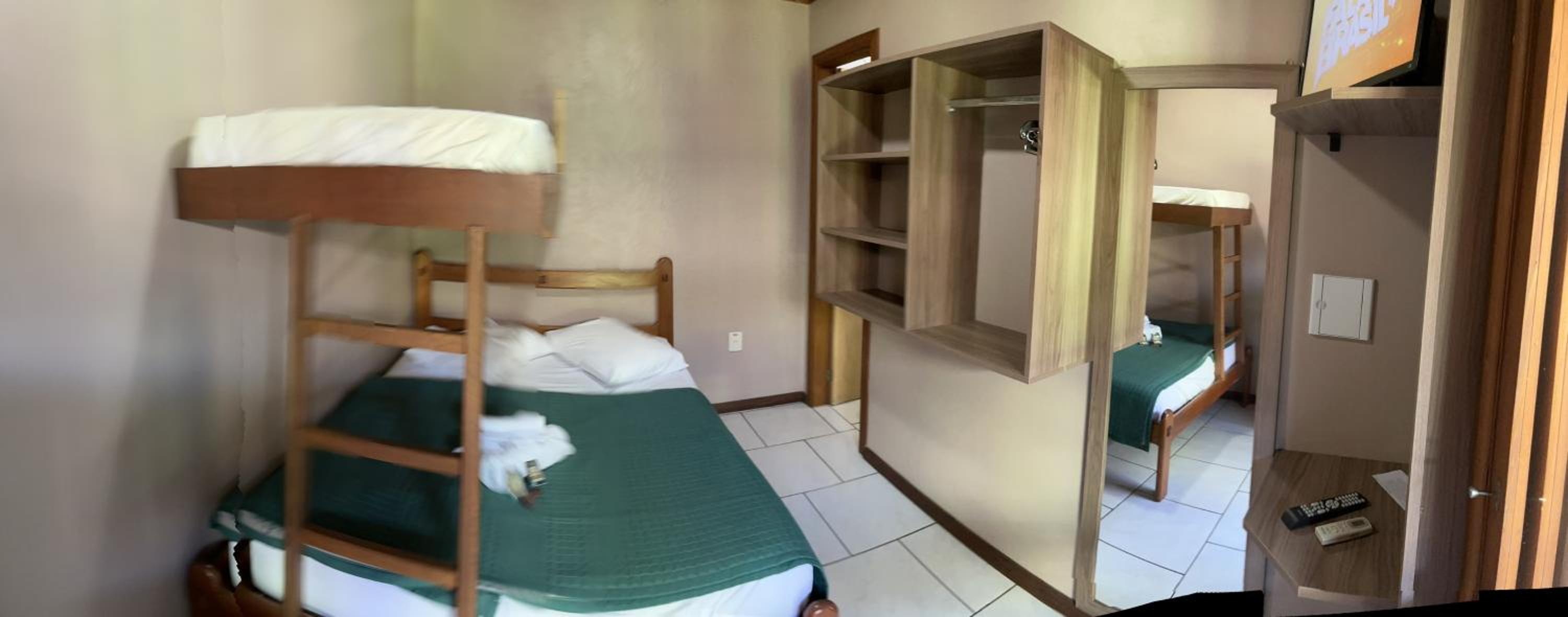 Superior Triple Room photo 2