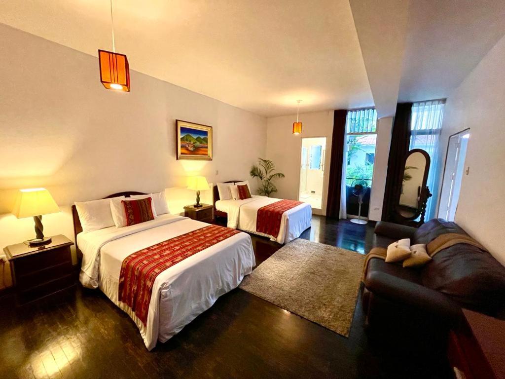 Quadruple Room - Photo 5