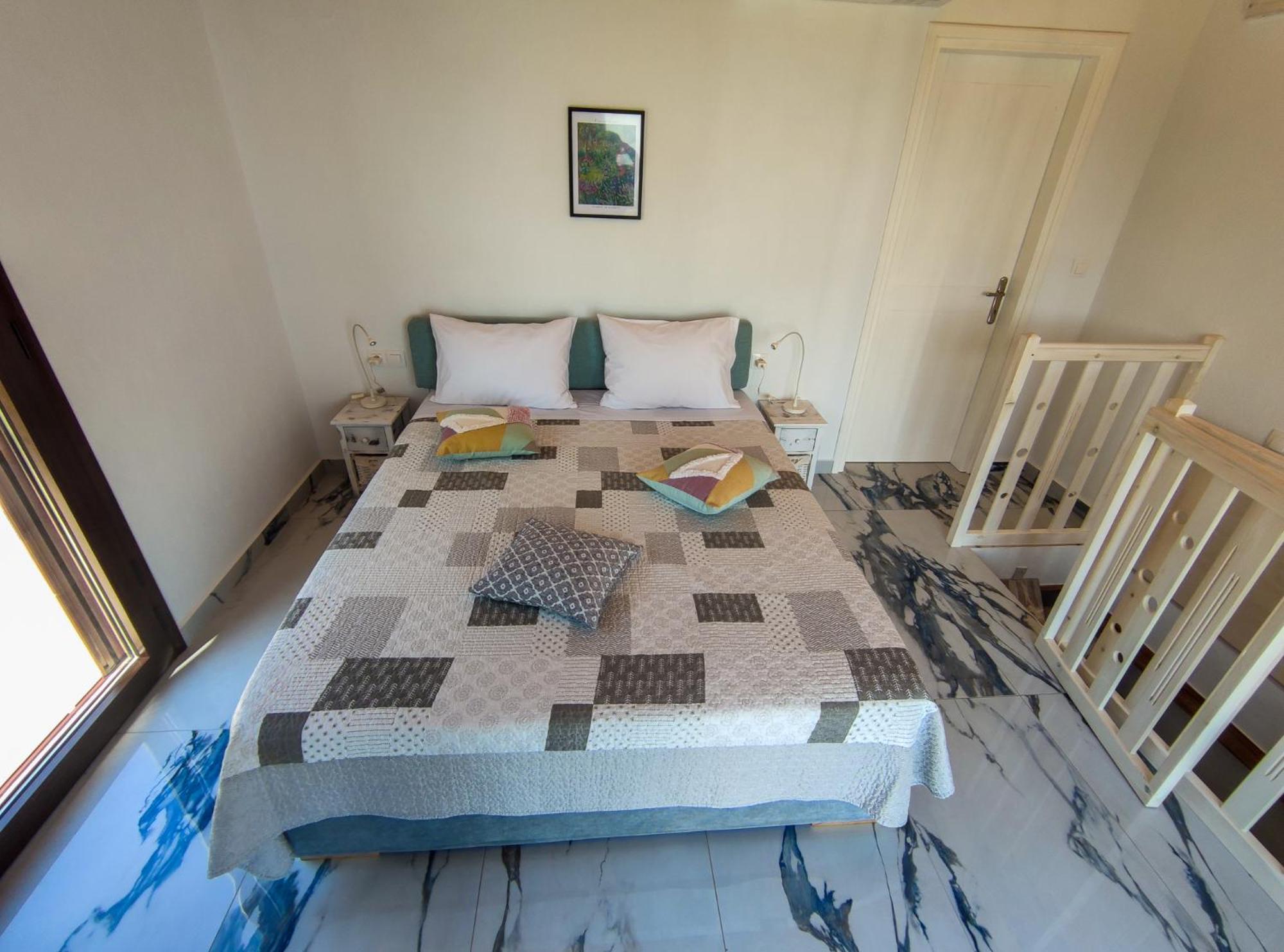 Villa with Sea View photo 1
