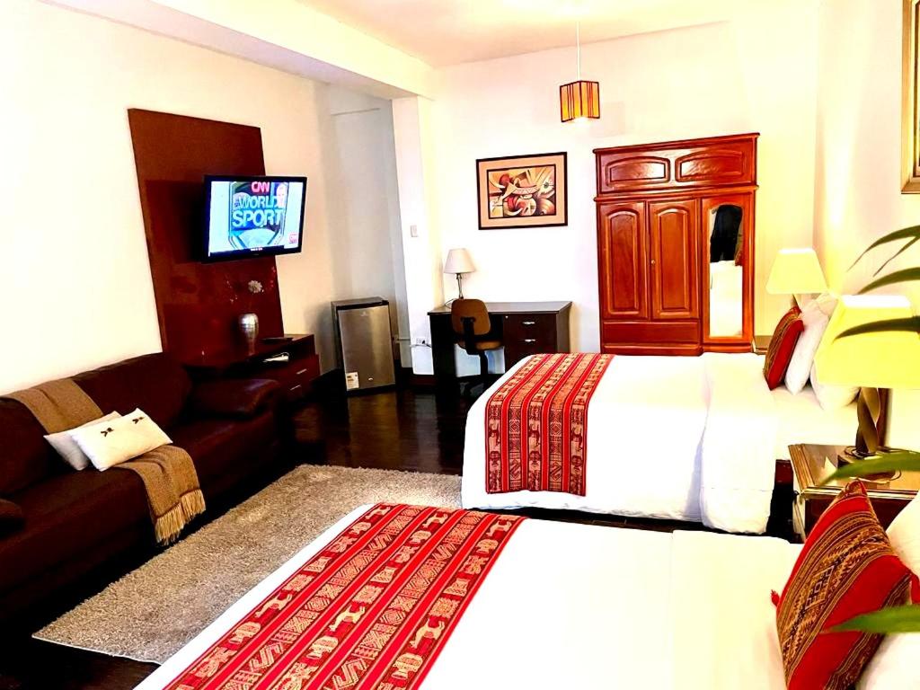 Quadruple Room - Photo 12