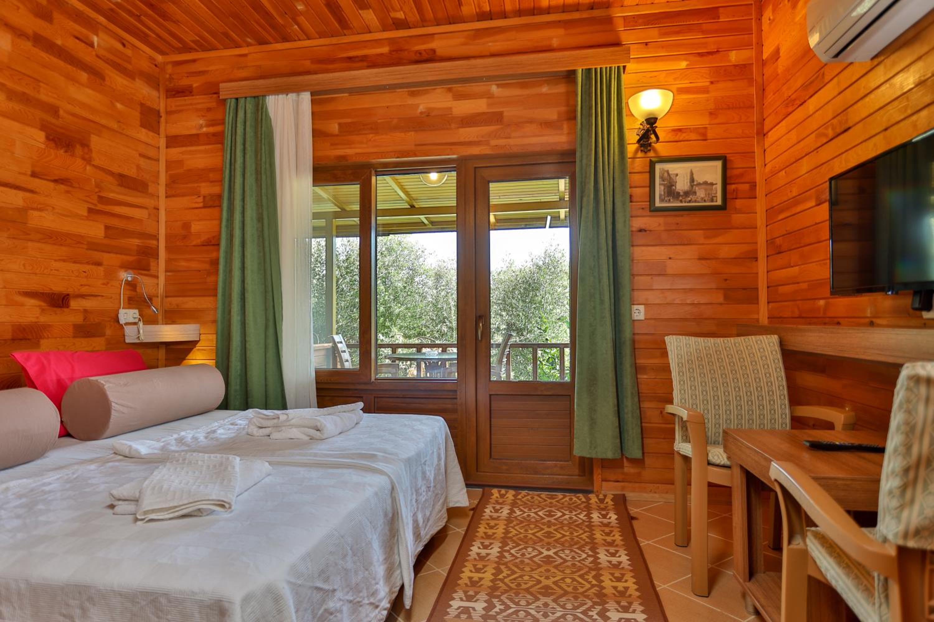 Double or Twin Room with Garden View