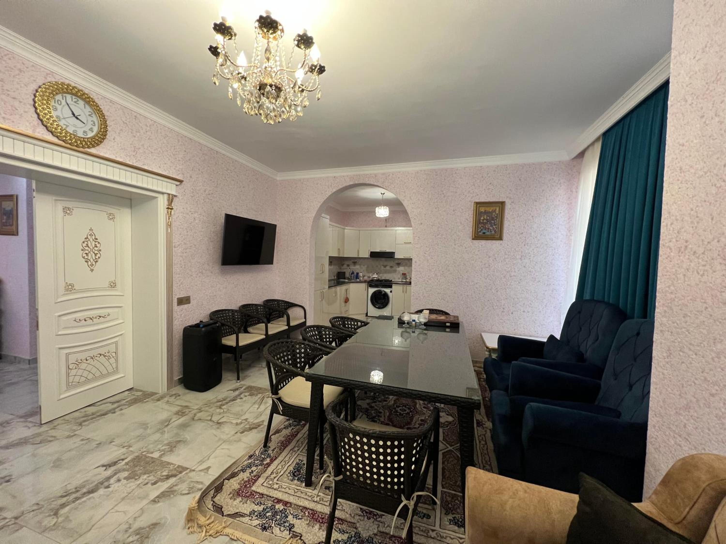 Villa photo 1