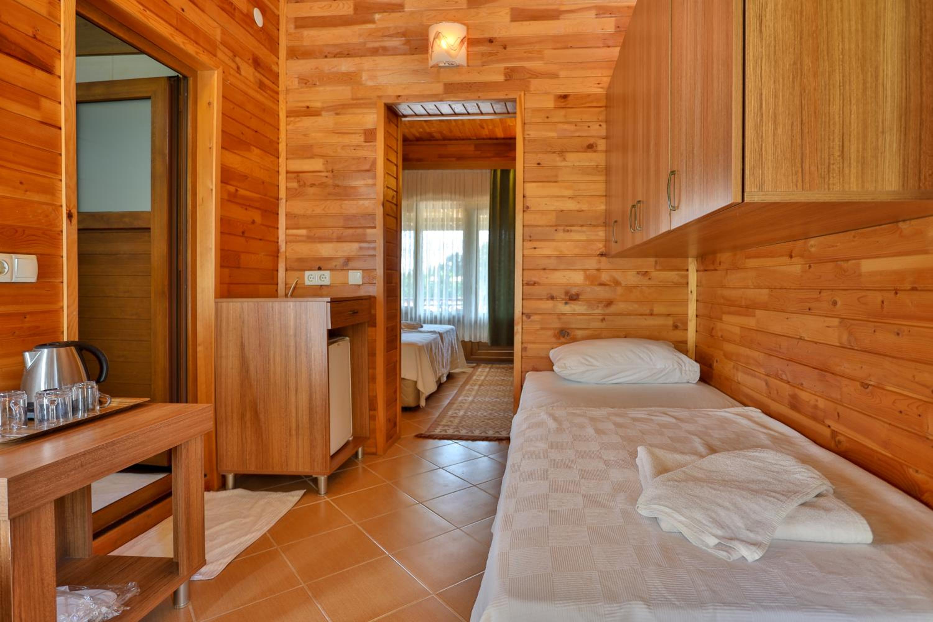 Triple Room with Garden View