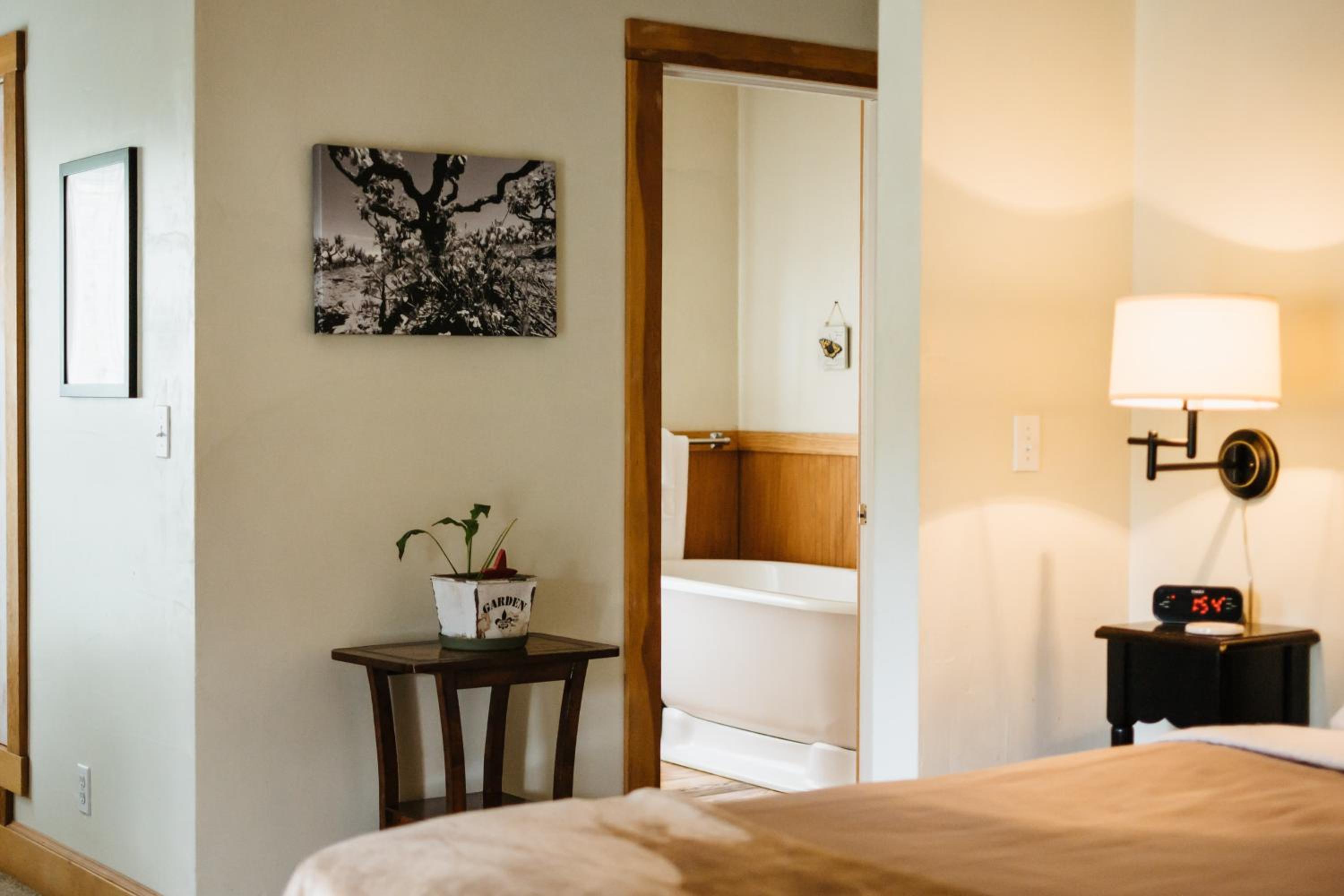 King Room with Balcony