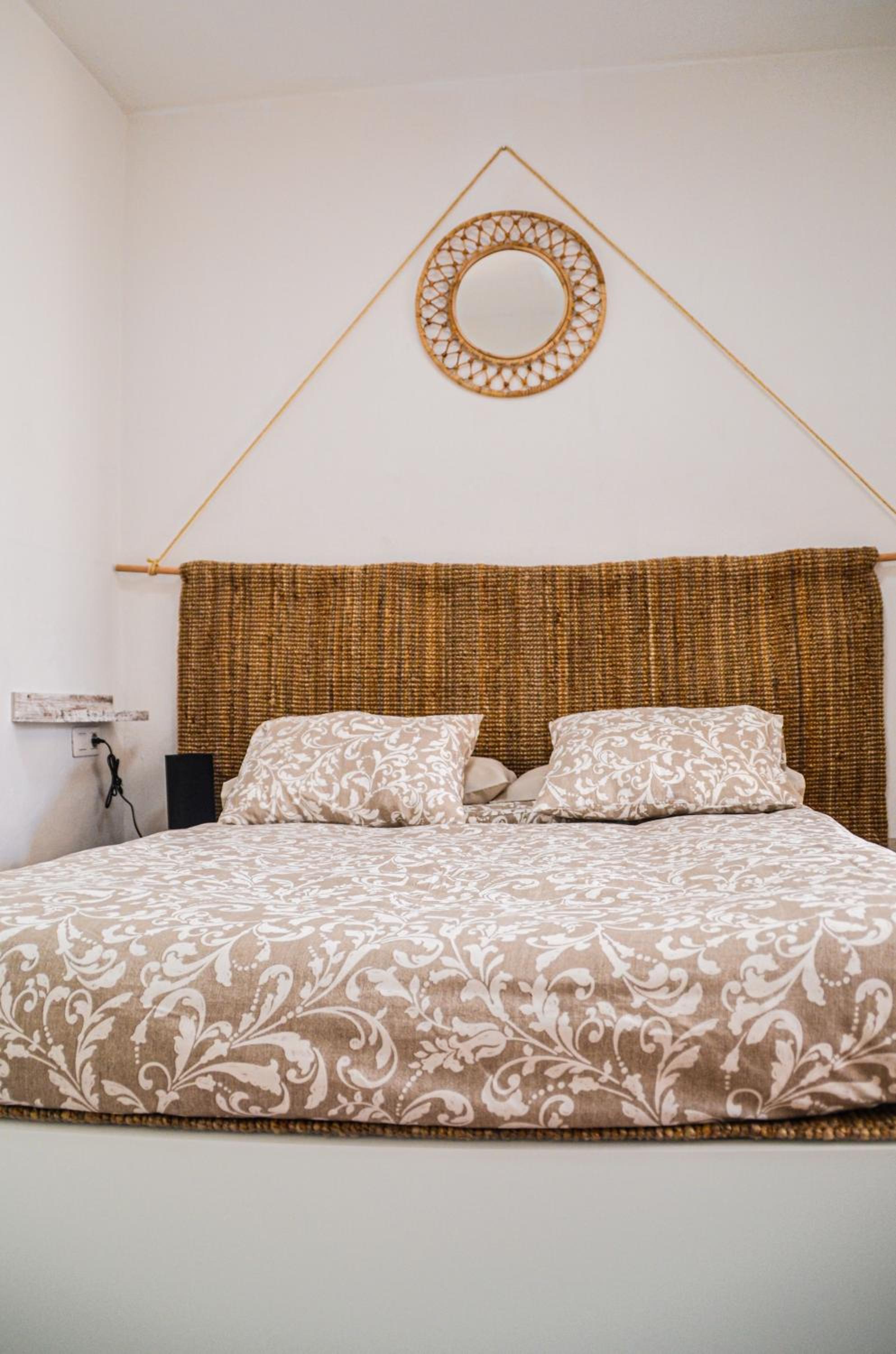 Estudio King con Sofá Cama